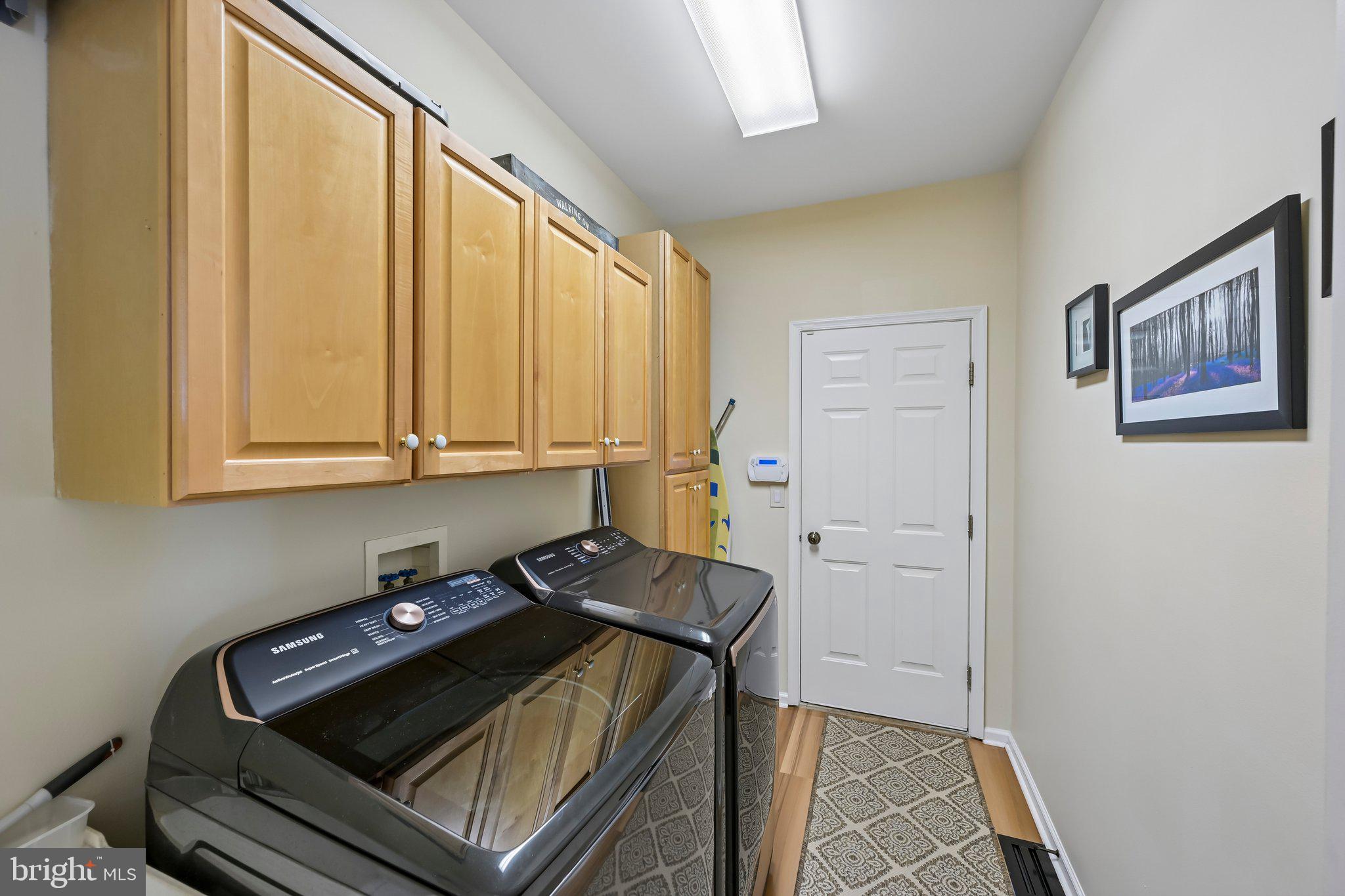 LEGACY OAKS - Residential