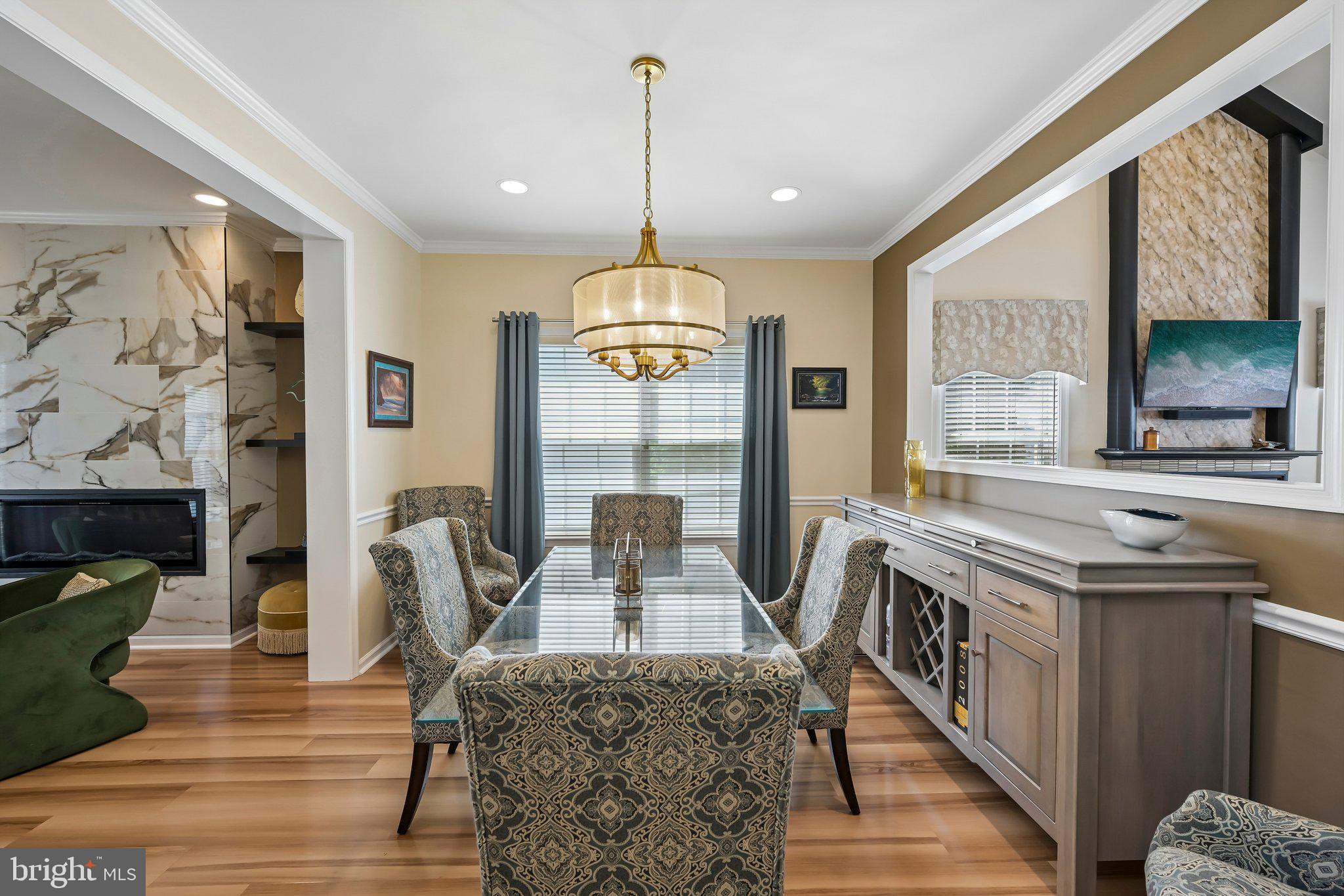 LEGACY OAKS - Residential