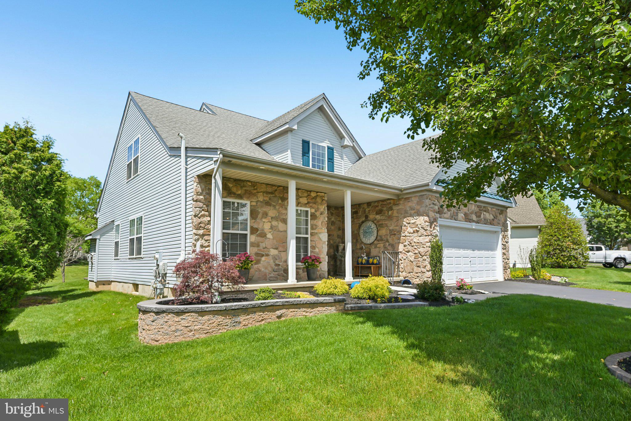 LEGACY OAKS - Residential
