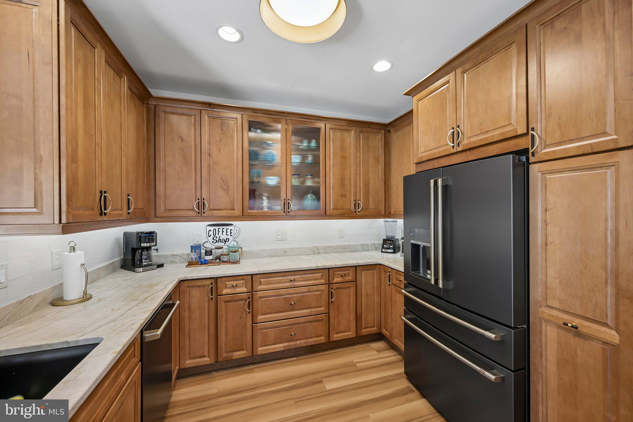 LEGACY OAKS - Residential