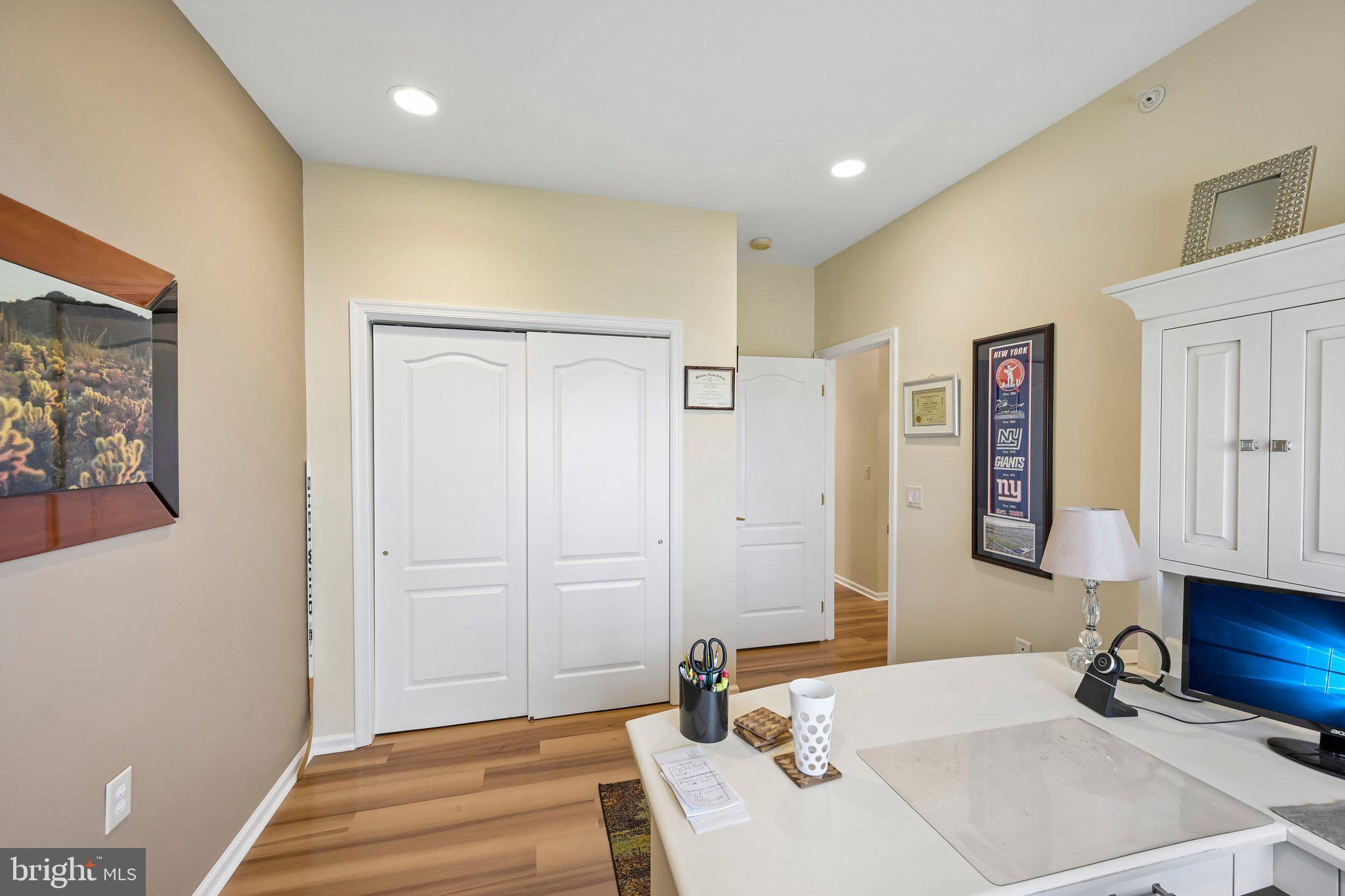LEGACY OAKS - Residential