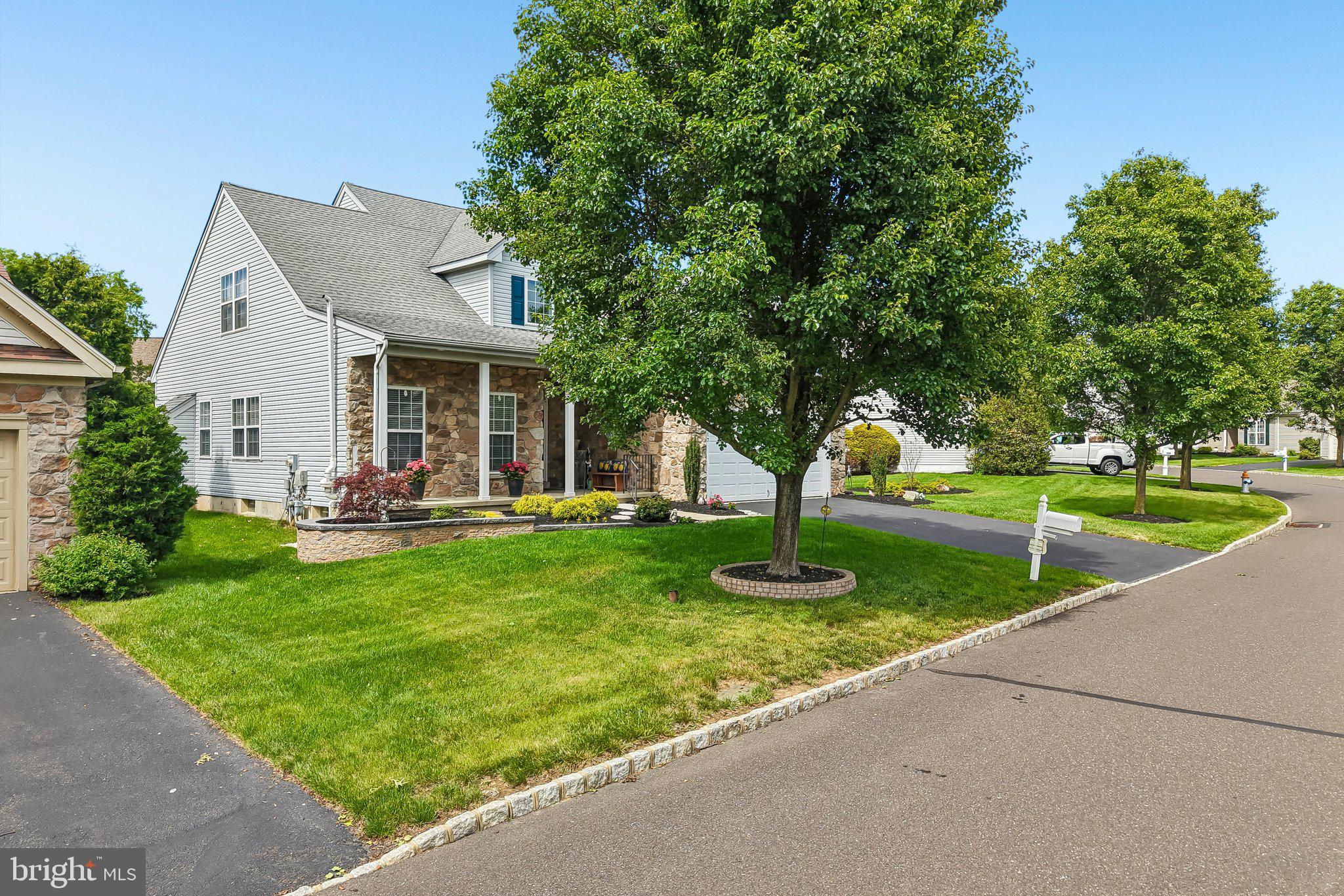 LEGACY OAKS - Residential