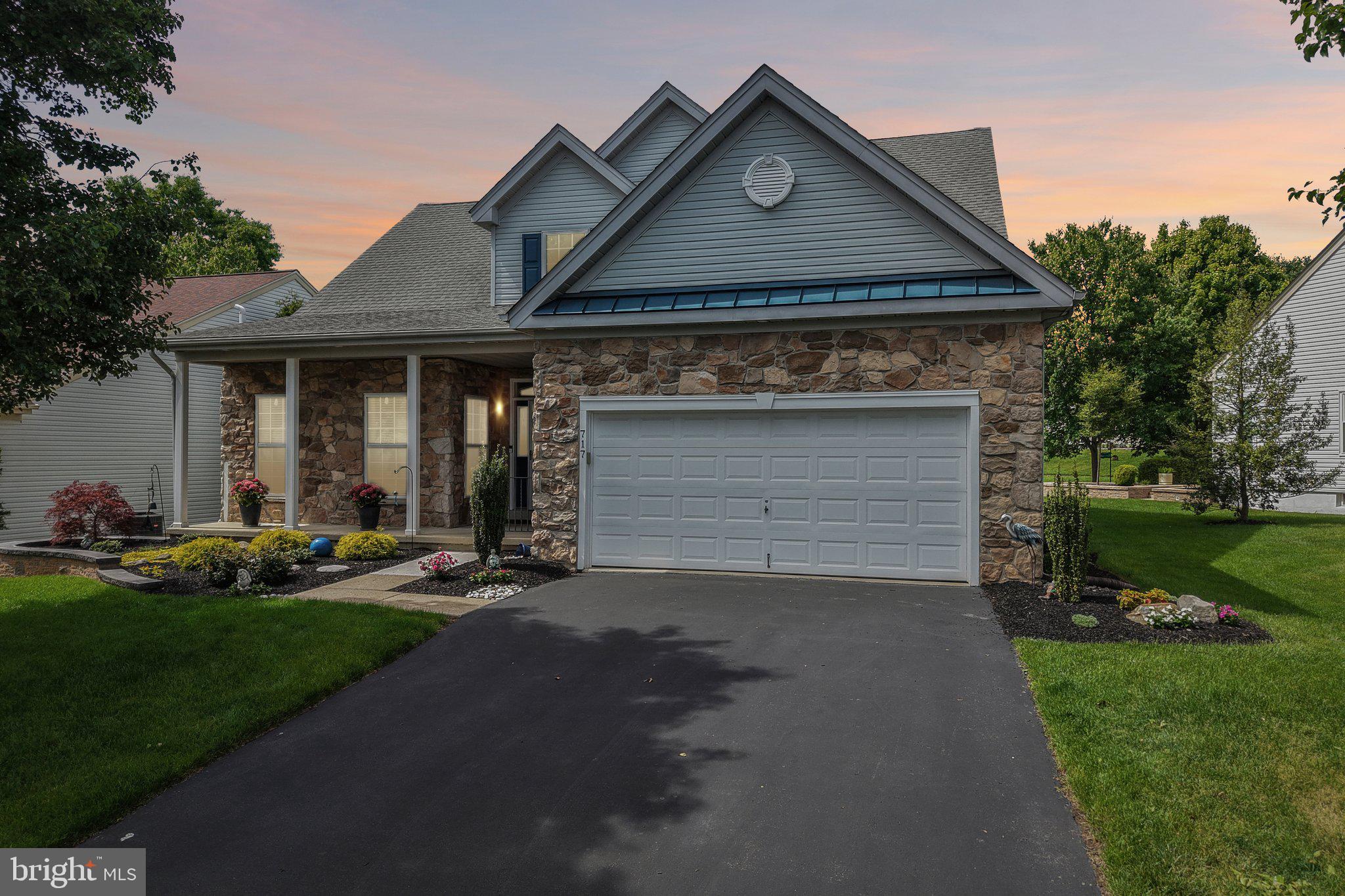 LEGACY OAKS - Residential