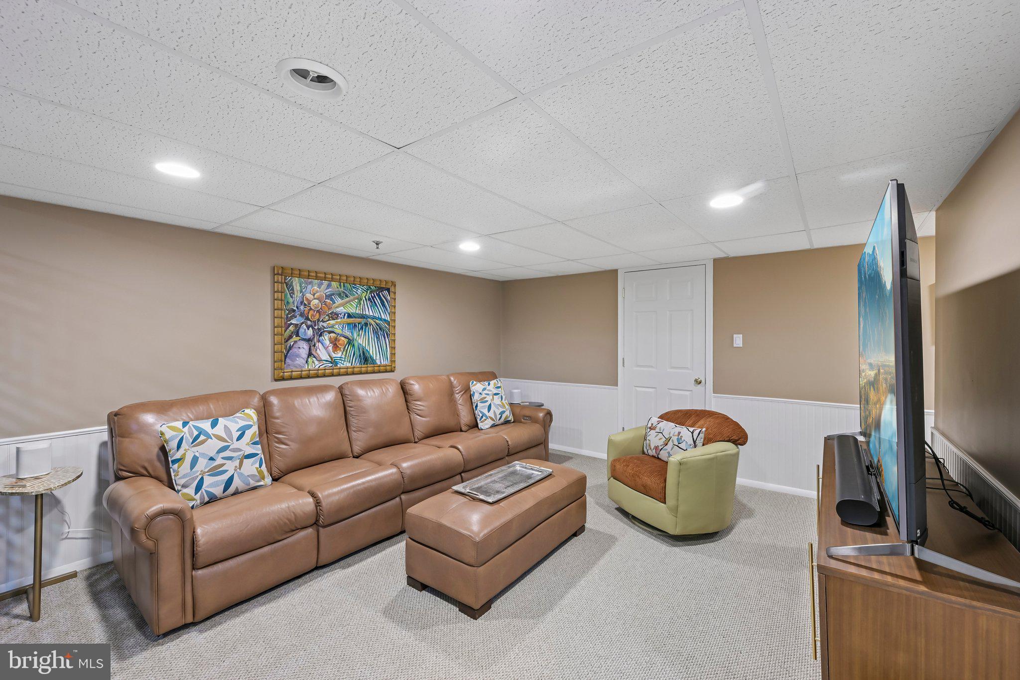 LEGACY OAKS - Residential