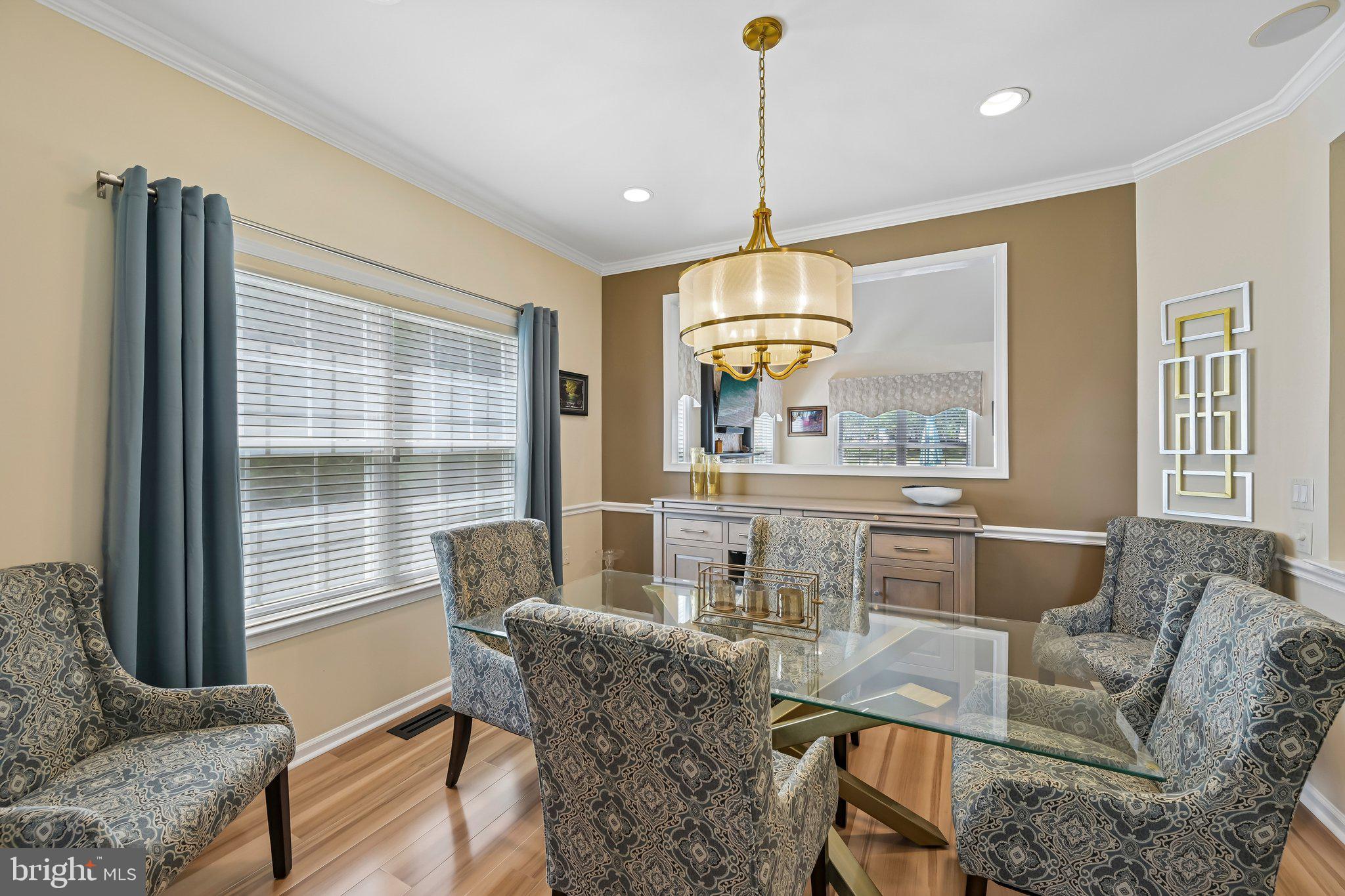 LEGACY OAKS - Residential