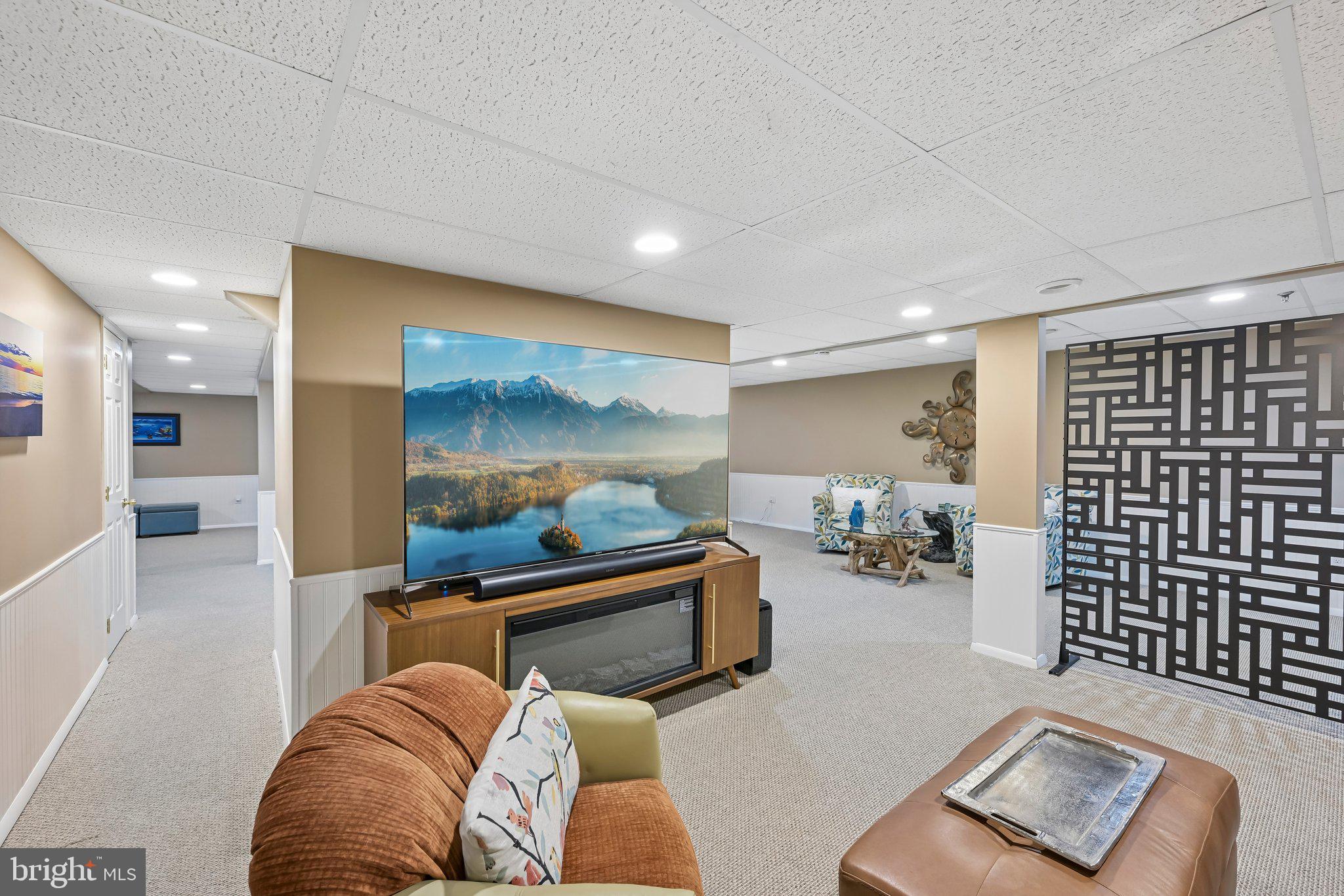LEGACY OAKS - Residential