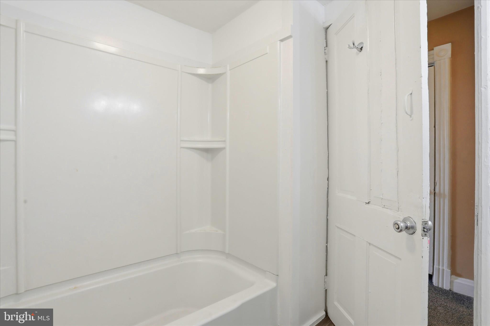 HAGERSTOWN - Residential