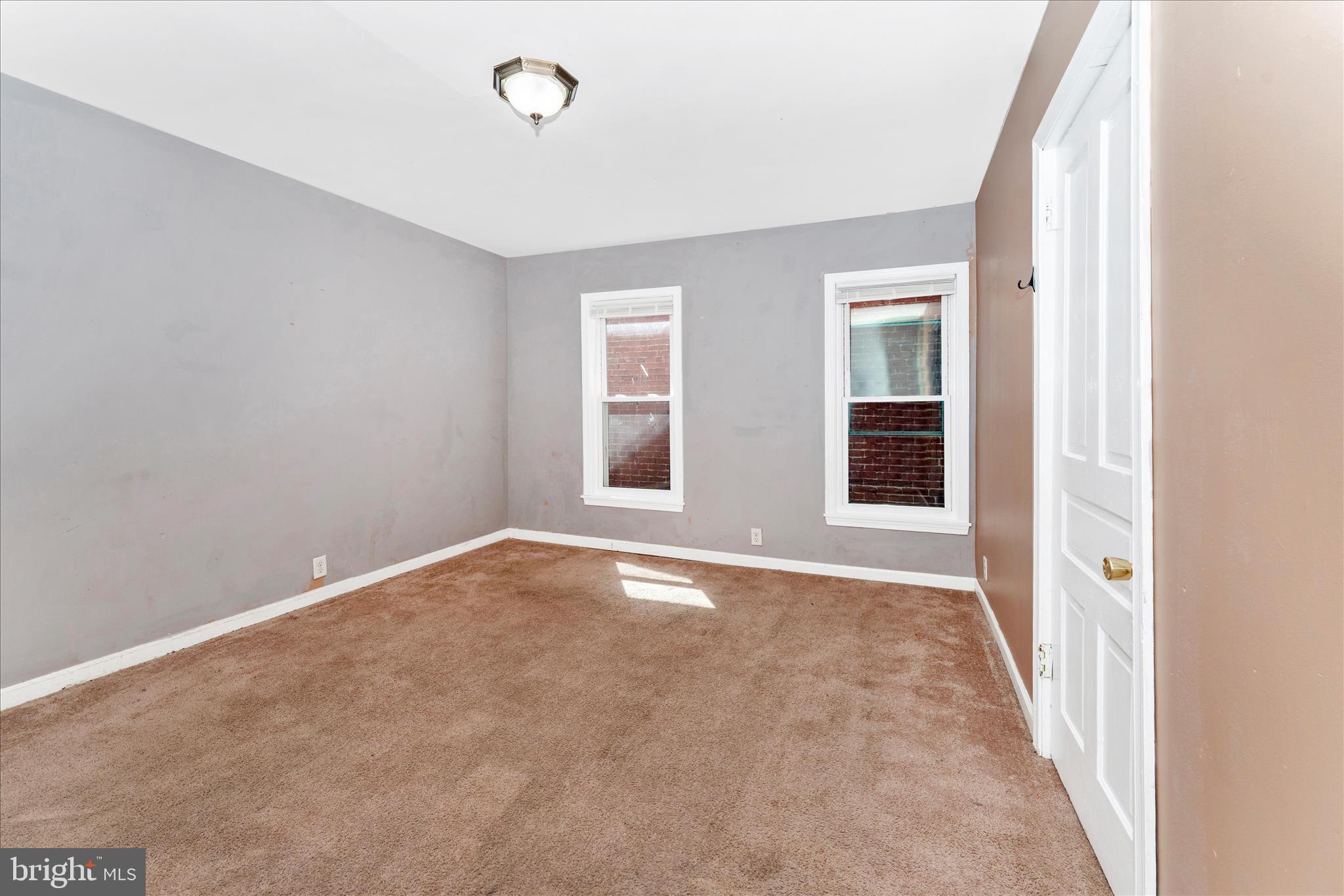 HAGERSTOWN - Residential