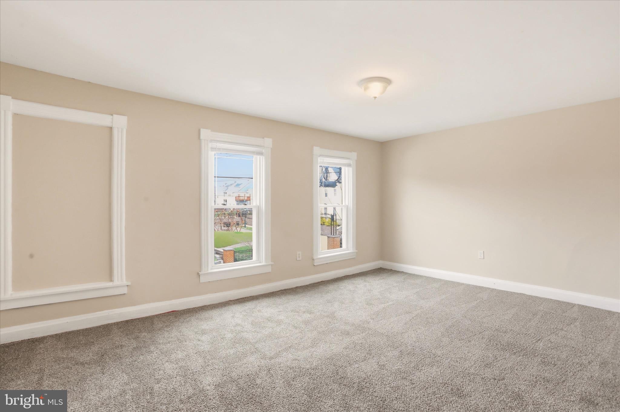 HAGERSTOWN - Residential