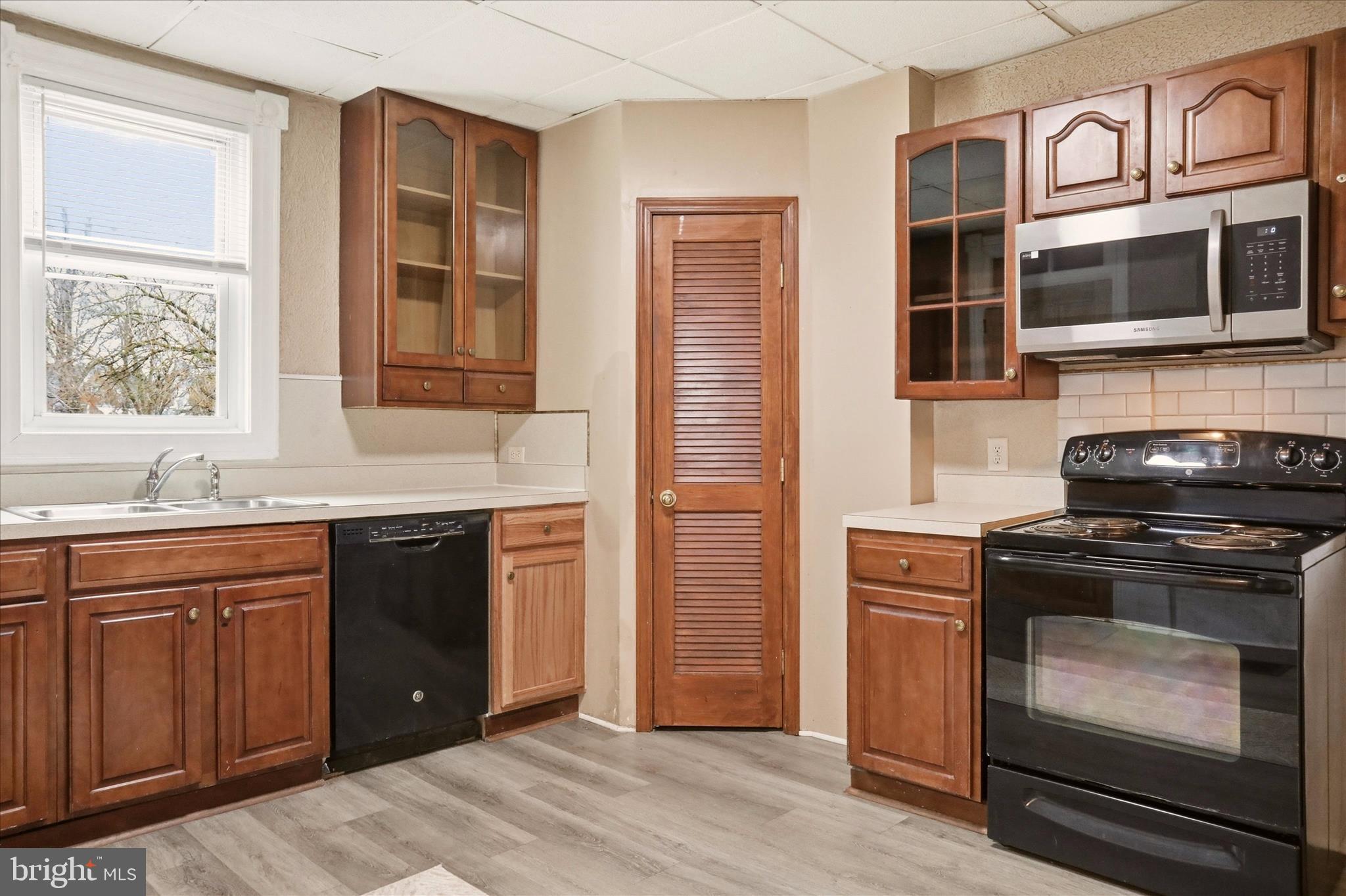 HAGERSTOWN - Residential