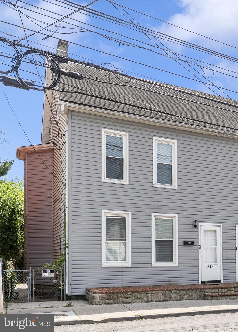 HAGERSTOWN - Residential