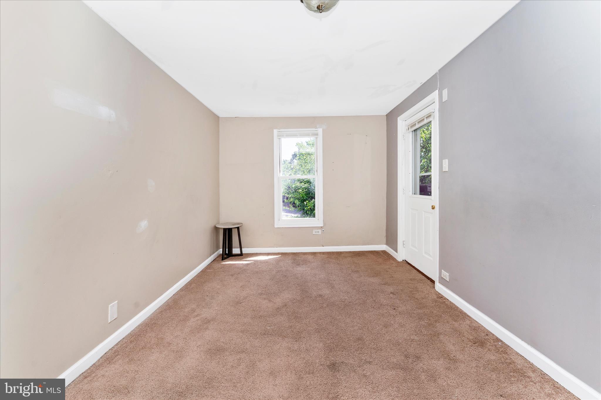HAGERSTOWN - Residential