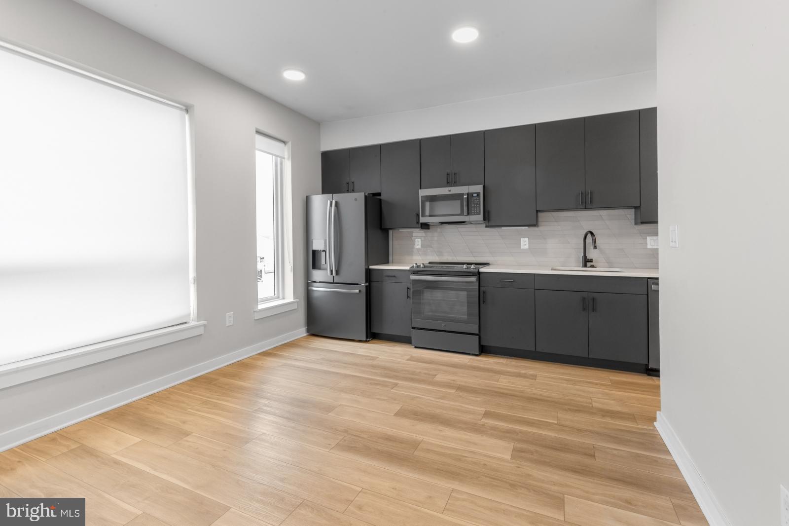 Available NOW | Leasing Special: 1 MONTH FREE on a 12 month lease! Tenants to pay net rent with 1-month free spread across the 12-month lease term. Gross rent is $1,795/month, net effective rent is $1,645/month.

Welcome to 102 W Berks St #506! Located in a fantastic building offering incredible amenities including an elevator, secure entry, temperature controlled package room, virtual doorman, and more! Unit #506 is a gorgeous 1 bedroom, 1 bathroom apartment on the 5th Floor of a professionally managed building with a 24/7 maintenance hotline. Designed to provide you with a peaceful living experience within the city, you’ll love the hardwood flooring, recessed lighting, modern finishes, exposed spiral ductwork, and in-unit laundry. The modern kitchen is equipped with ample cabinetry above & below for storage, granite countertops, tile backsplash, and a full lineup of stainless steel appliances including dishwasher, built-in microwave, refrigerator, electric stovetop & oven. There are large windows for a bright and airy feel throughout, and high efficiency central a/c systems will ensure year-round comfort. Your stunning bathroom boasts sleek finishes including stylish tiling and a floating vanity. This wonderful apartment won’t last long so call us for a tour today!

Please note that the photos are from a similar unit within the building; exact layouts & finishes may vary. 

About The Neighborhood:

Olde Kensington is an incredible neighborhood just North of Fishtown. Conveniently accessible via I-95, I-676, and public transportation bus routes and the Market Frankford Line. Close to Towey Playground, Shissler Recreation Center, Palmer Park and Palmer Doggie Depot.  You'll be surrounded by tons of shopping, dining, and entertainment options including Crate & Press Juice Bar, LMNO, Goldie, Gryphon Cafe, Riverwards Produce Market, Evil Genius Beer Company, Suraya, and many more!

Lease Terms:

Generally, first month, last month, and one month security deposit due at, or prior to, lease signing. Other terms may be required by Landlord. $55 application fee per applicant. Pets are conditional on owner’s approval and may require an additional fee and/or monthly pet rent, if accepted. (Generally, $500/dog and $250/cat, and/or monthly pet rent). Tenants responsible for: electricity, cable/internet, and a $45/month flat water fee. Landlord Requirements: Applicants to make 3x the monthly rent in verifiable net income, credit history to be considered (i.e. no active collections), no evictions within the past 4 years, and must have a verifiable rental history with on-time rental payments. Exceptions to this criteria may exist under the law and will be considered.