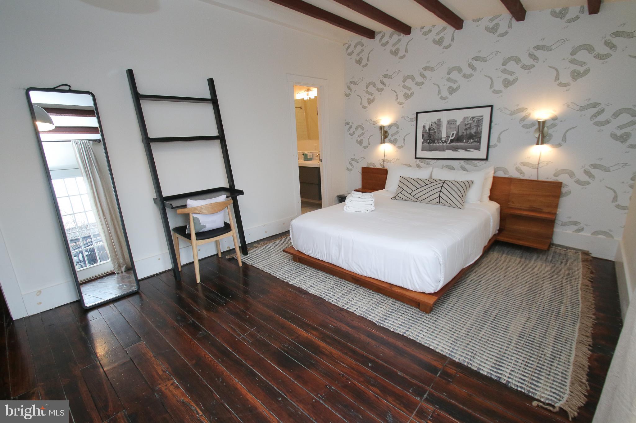OLD CITY - Residential Lease