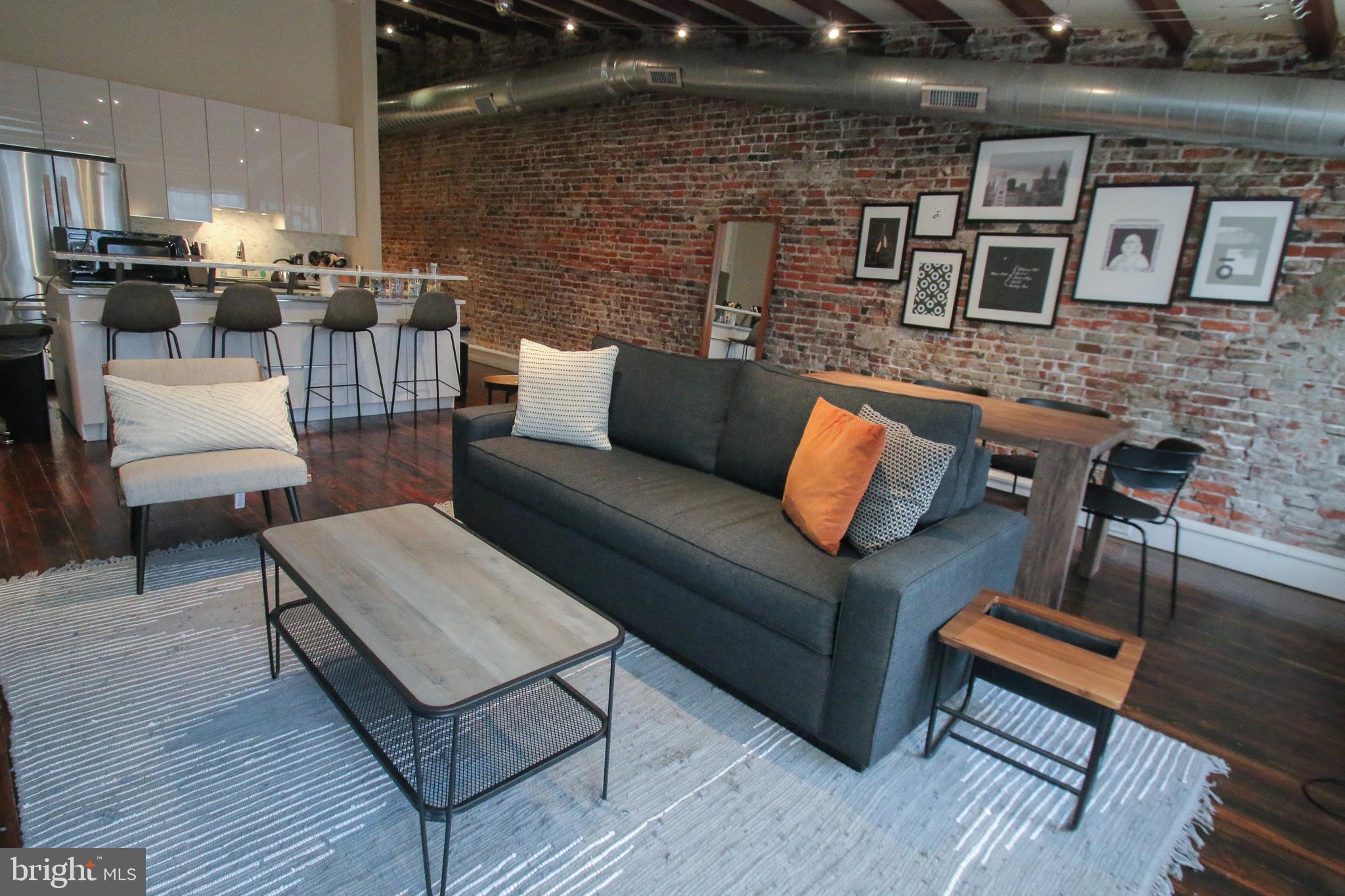 OLD CITY - Residential Lease