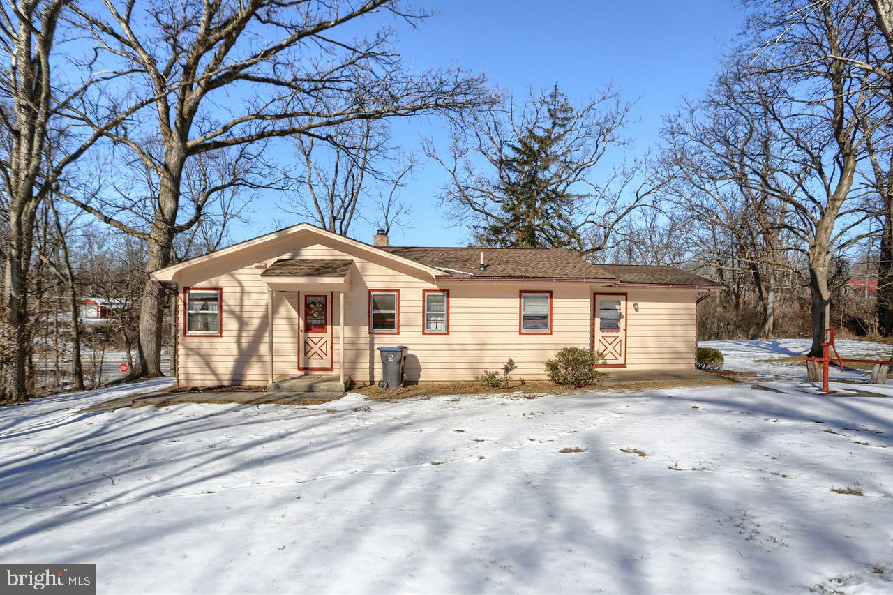 DICKINSON TWP - Residential
