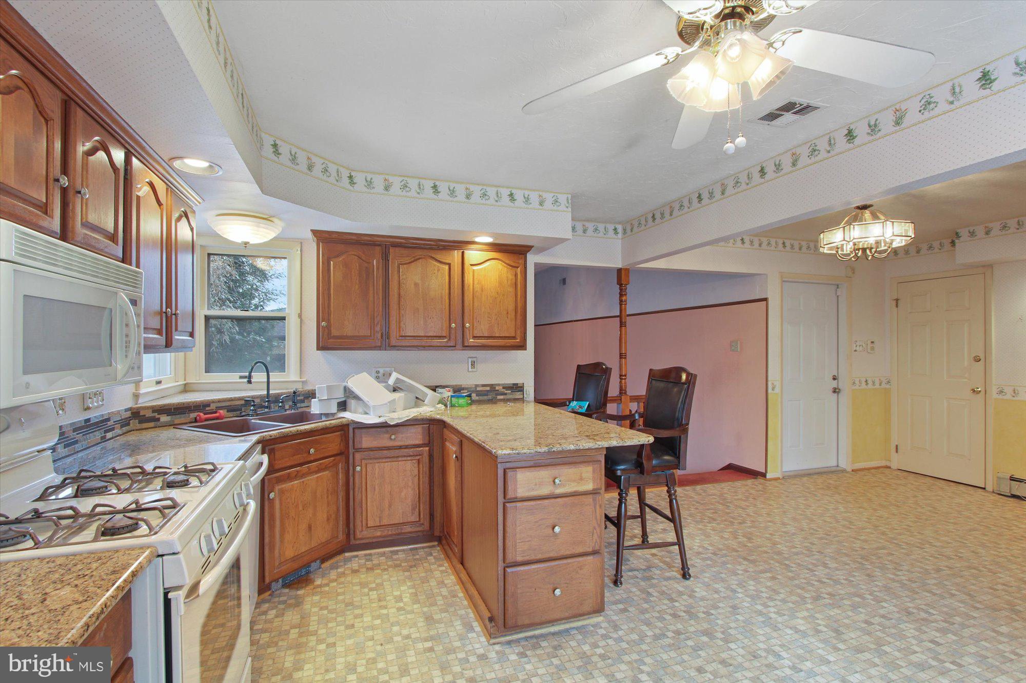 HAINES ACRES - Residential