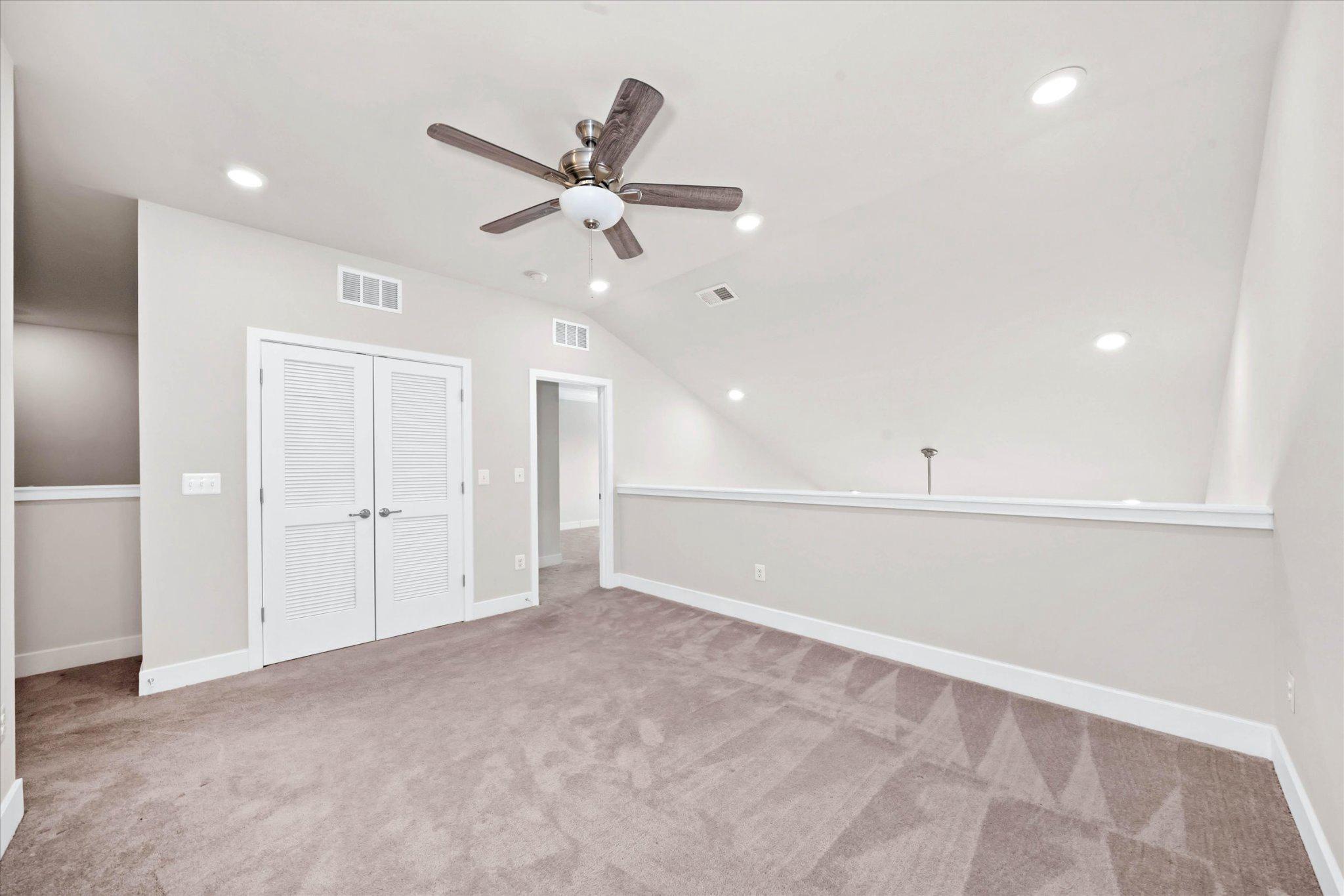 VILLAS AT WALDEN - Residential