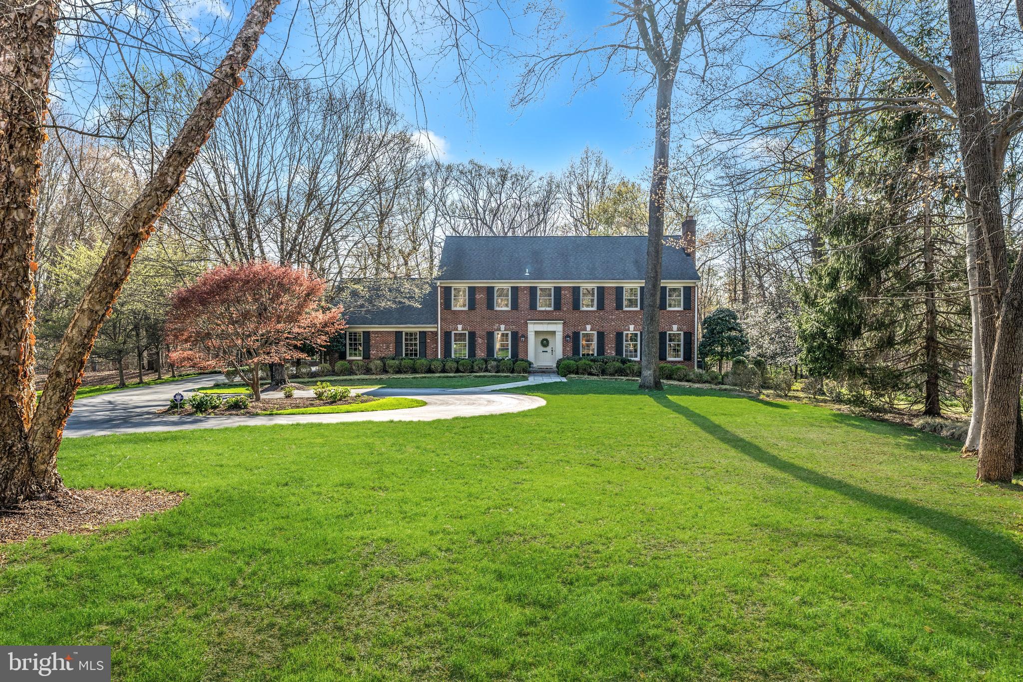 POTOMAC MANOR - Residential