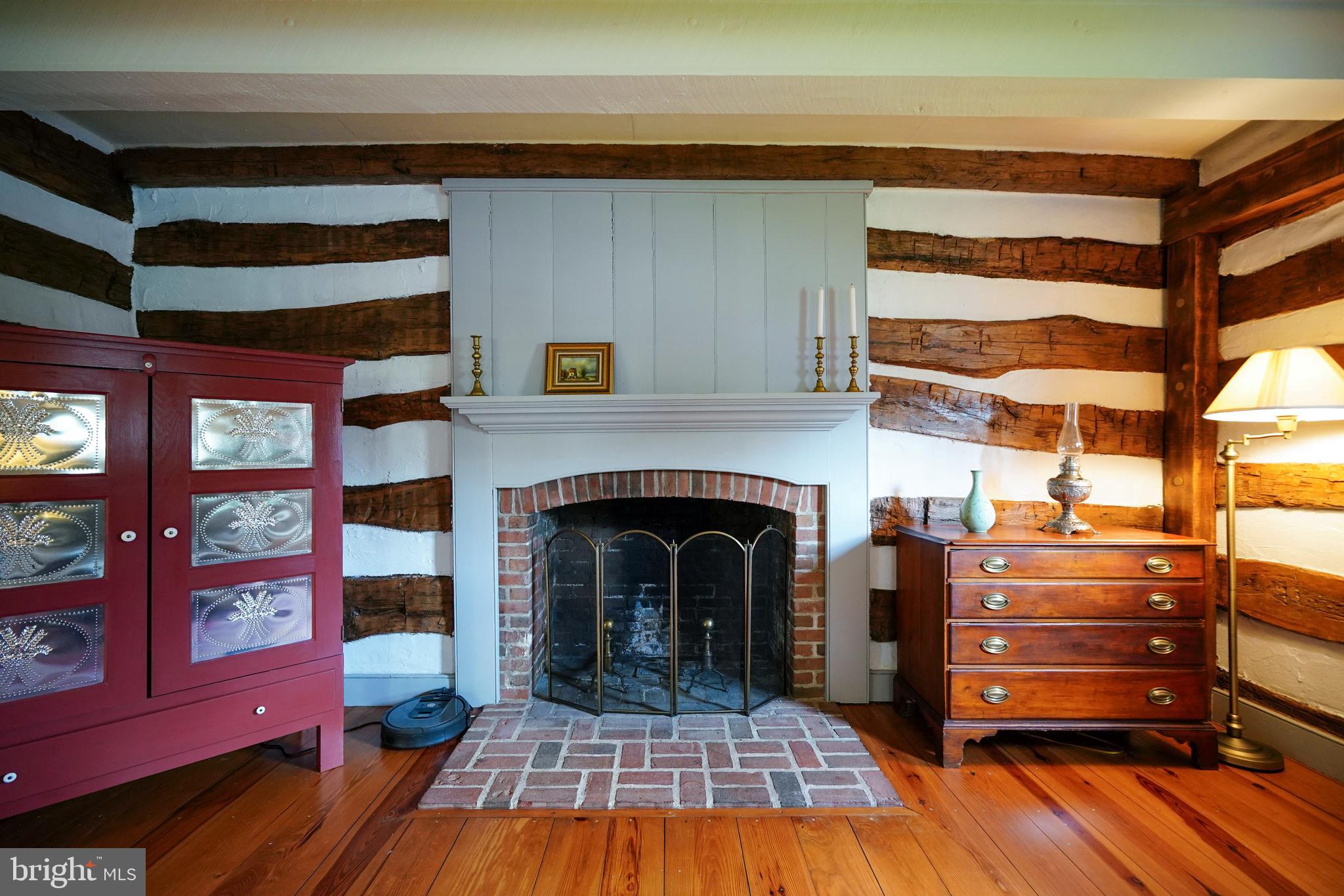 SHIPCARPENTER SQ - Residential