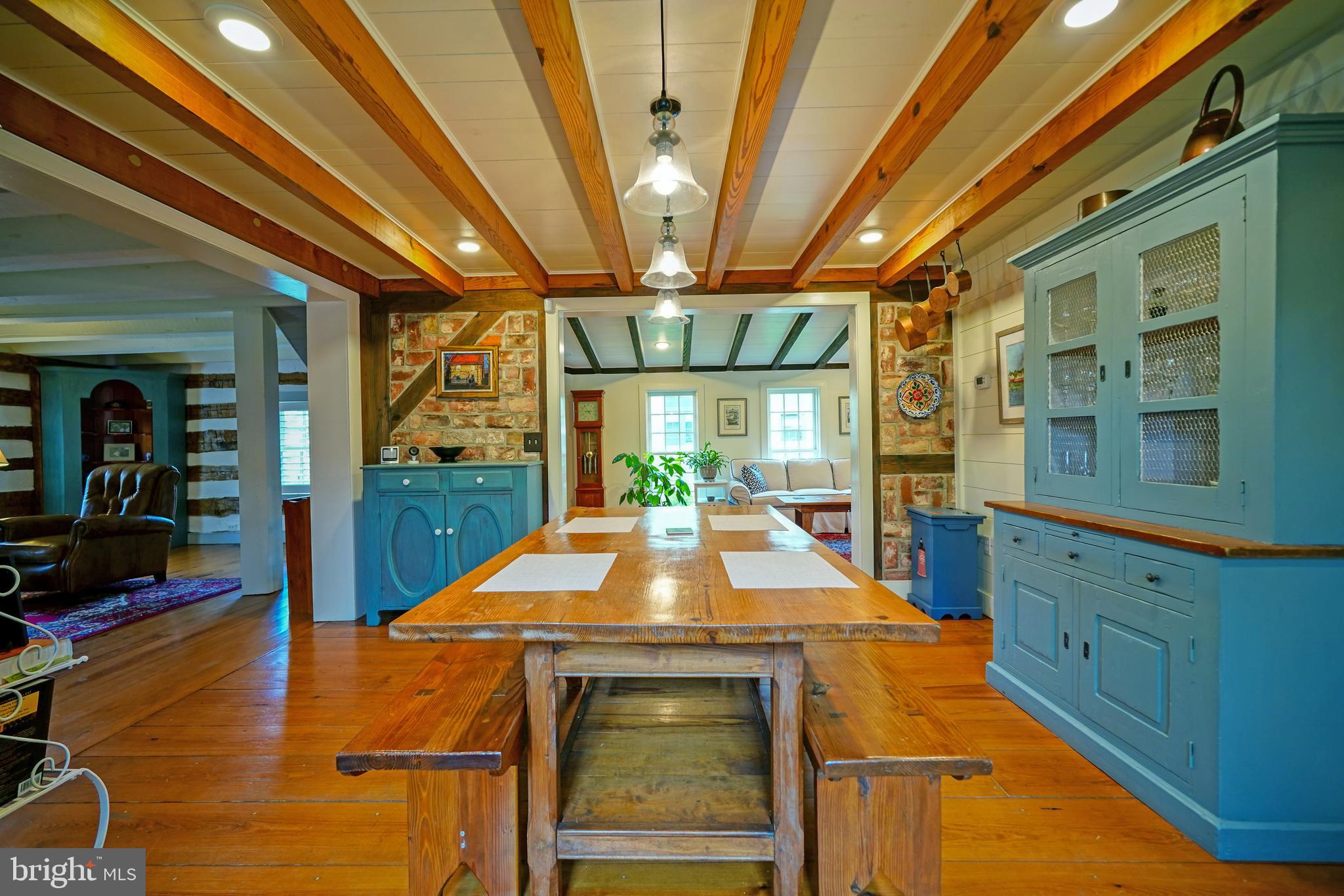 SHIPCARPENTER SQ - Residential