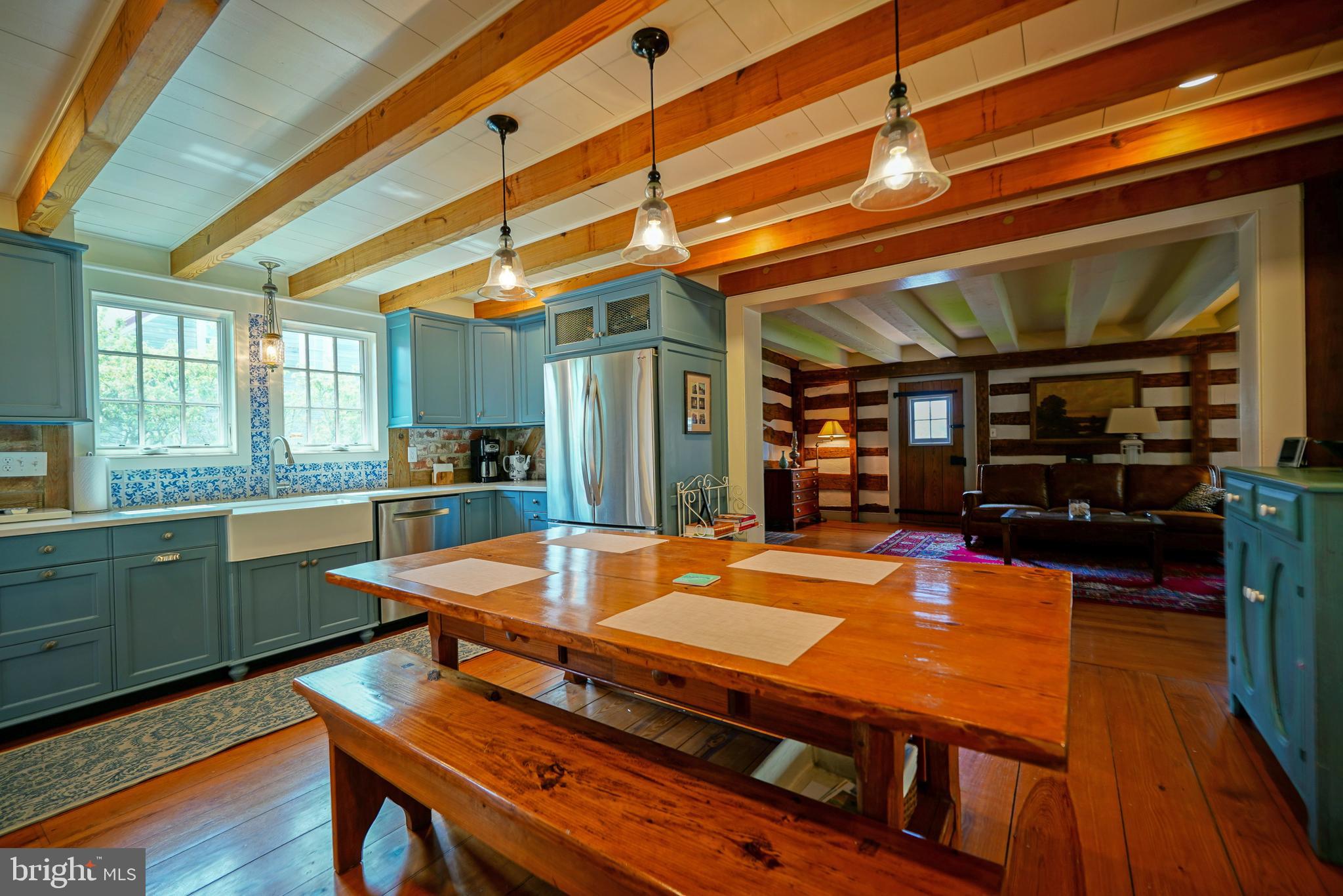 SHIPCARPENTER SQ - Residential