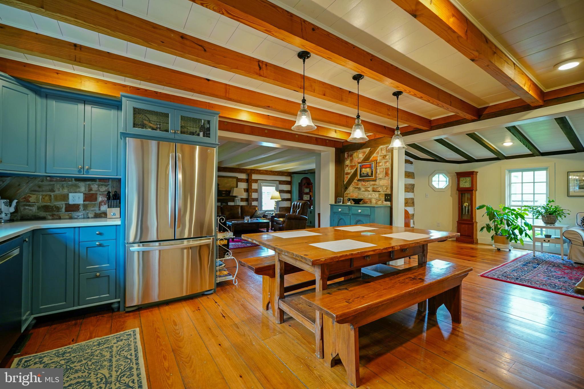 SHIPCARPENTER SQ - Residential