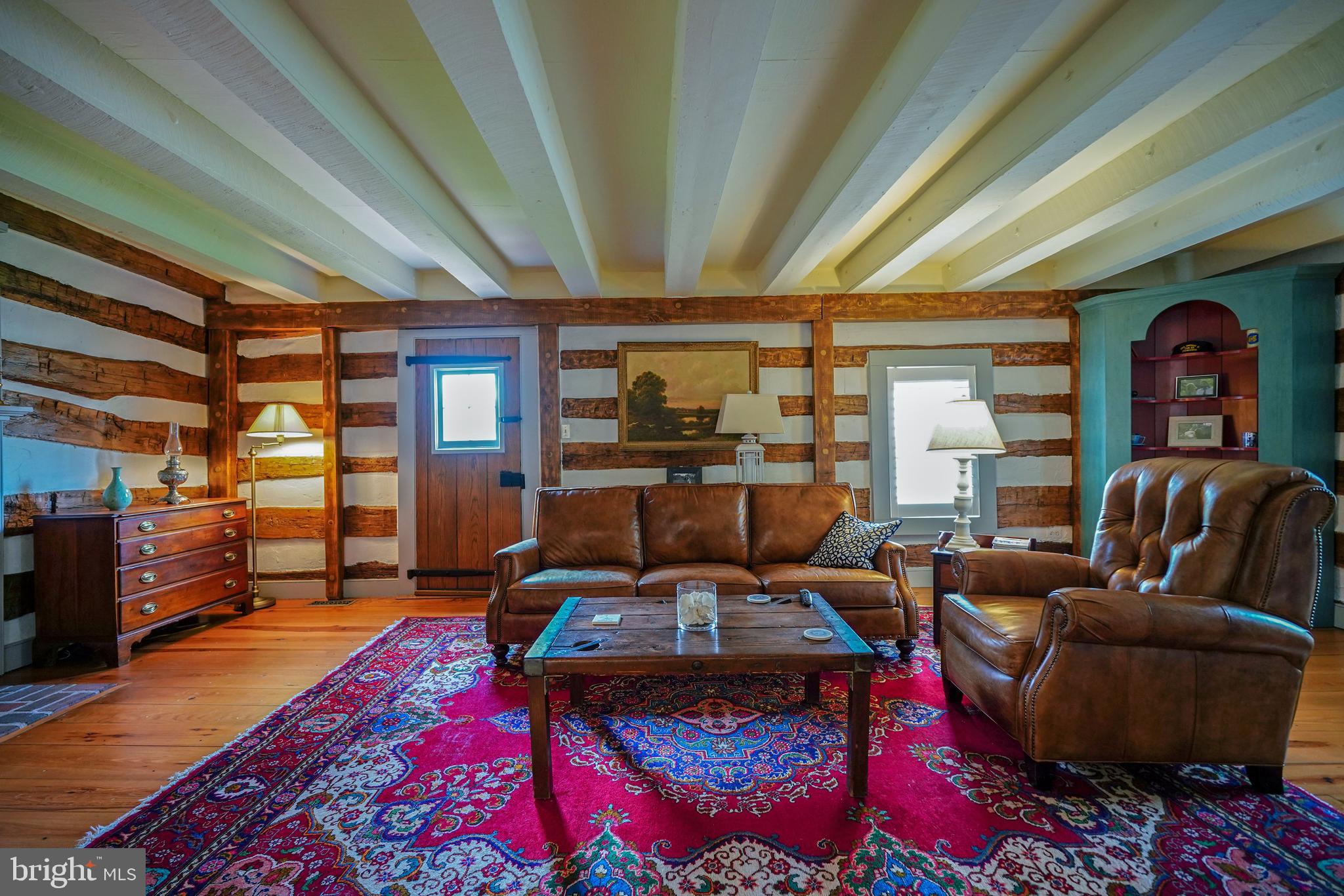 SHIPCARPENTER SQ - Residential