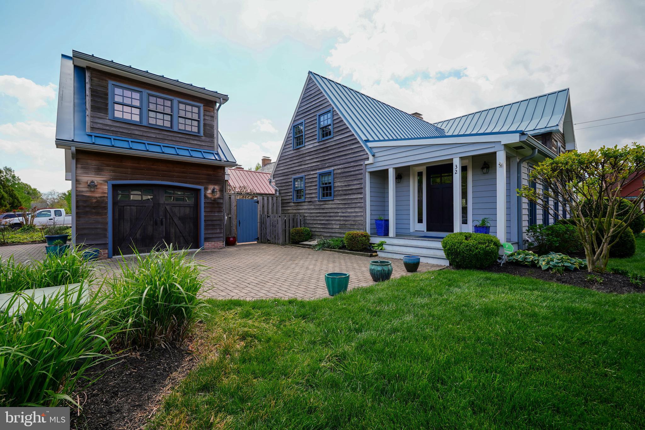 SHIPCARPENTER SQ - Residential