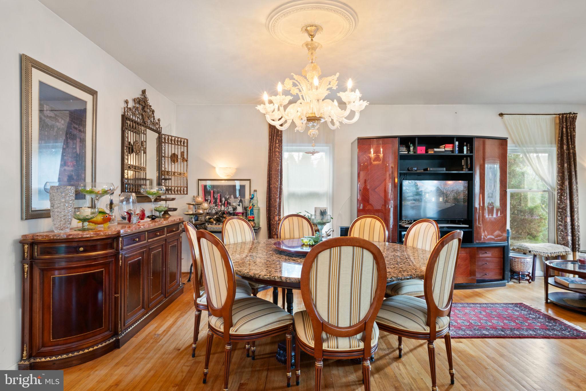FOX MEADOW - Residential