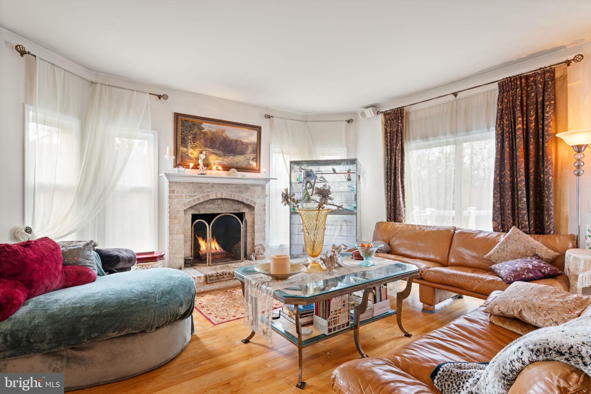 FOX MEADOW - Residential