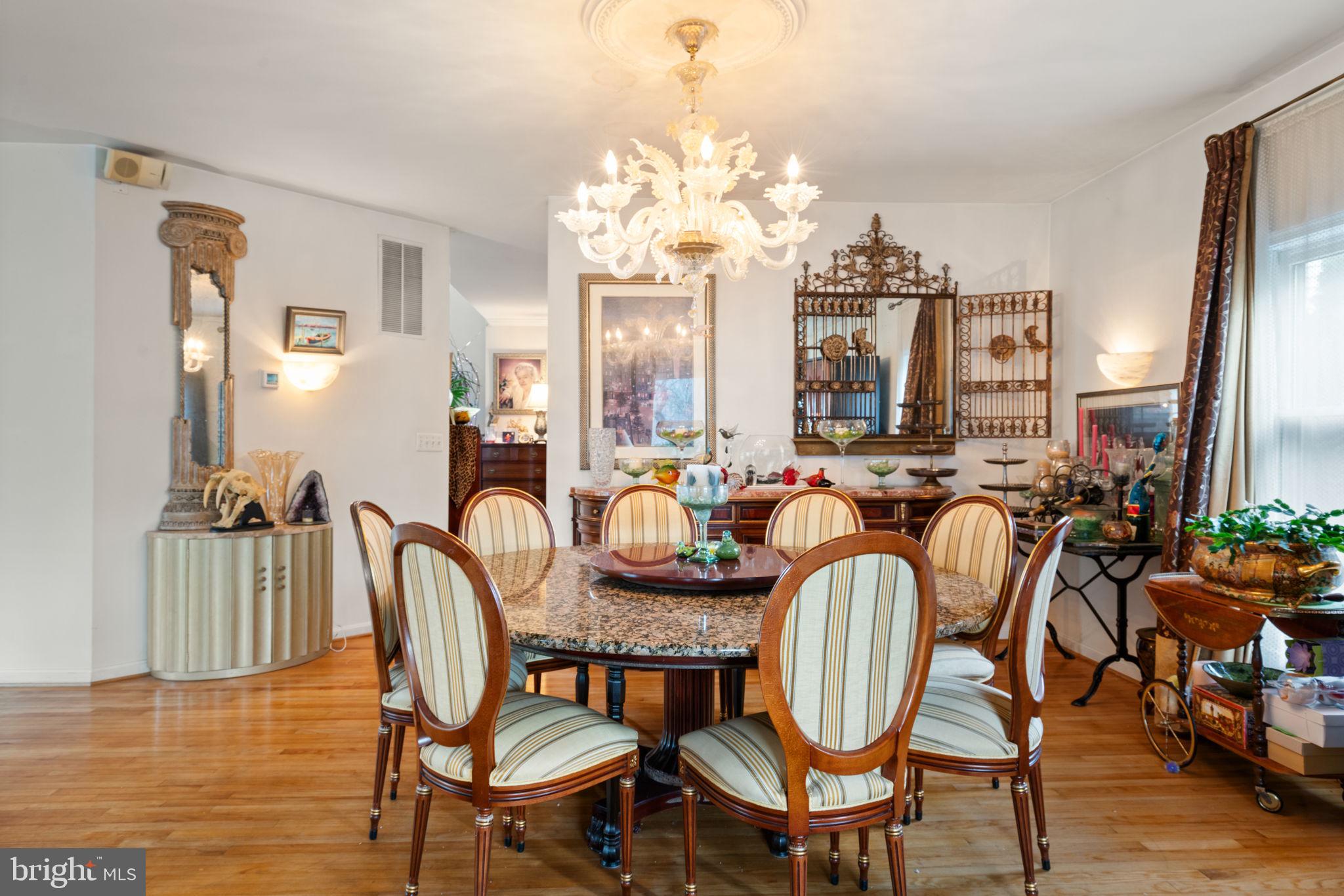 FOX MEADOW - Residential