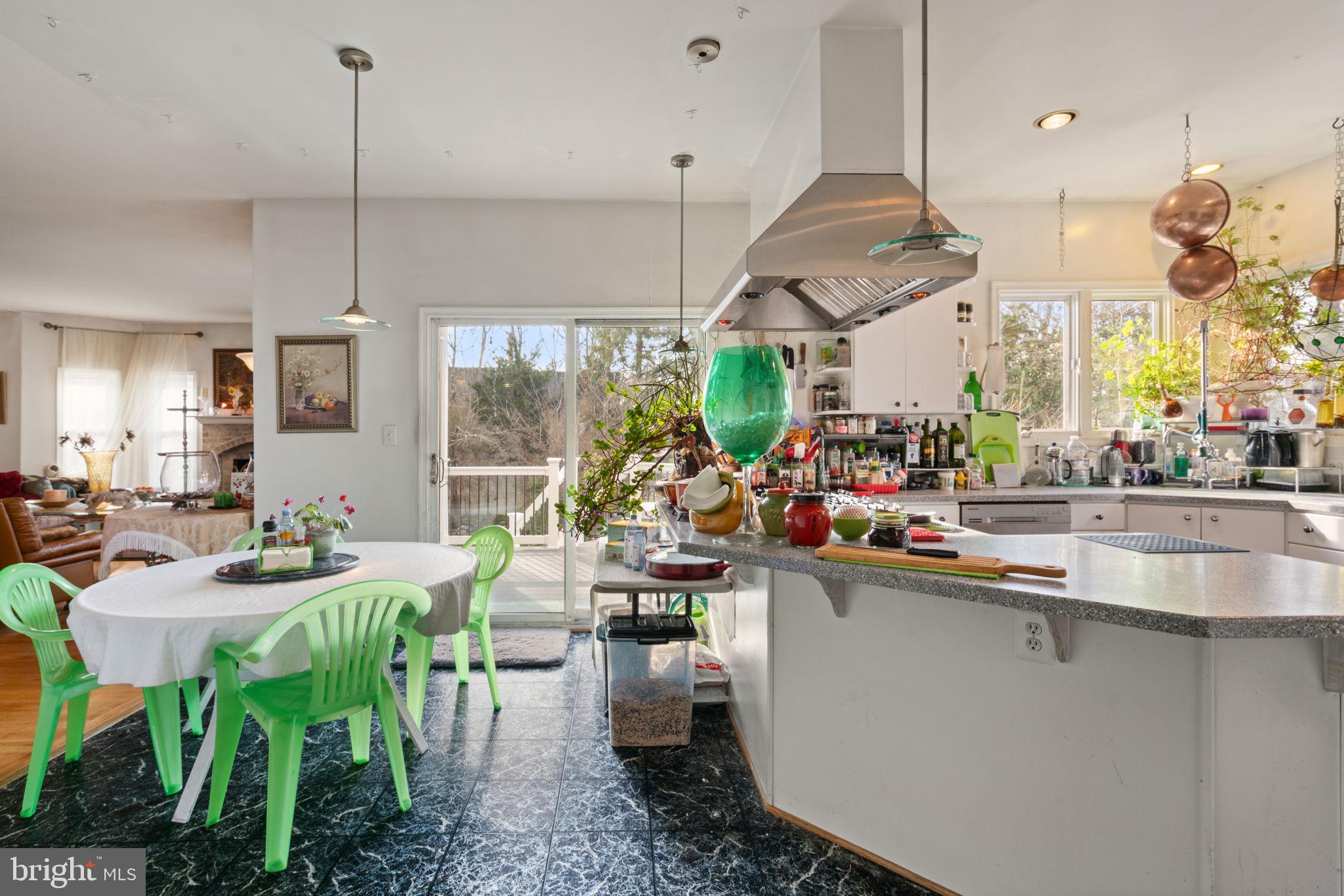 FOX MEADOW - Residential