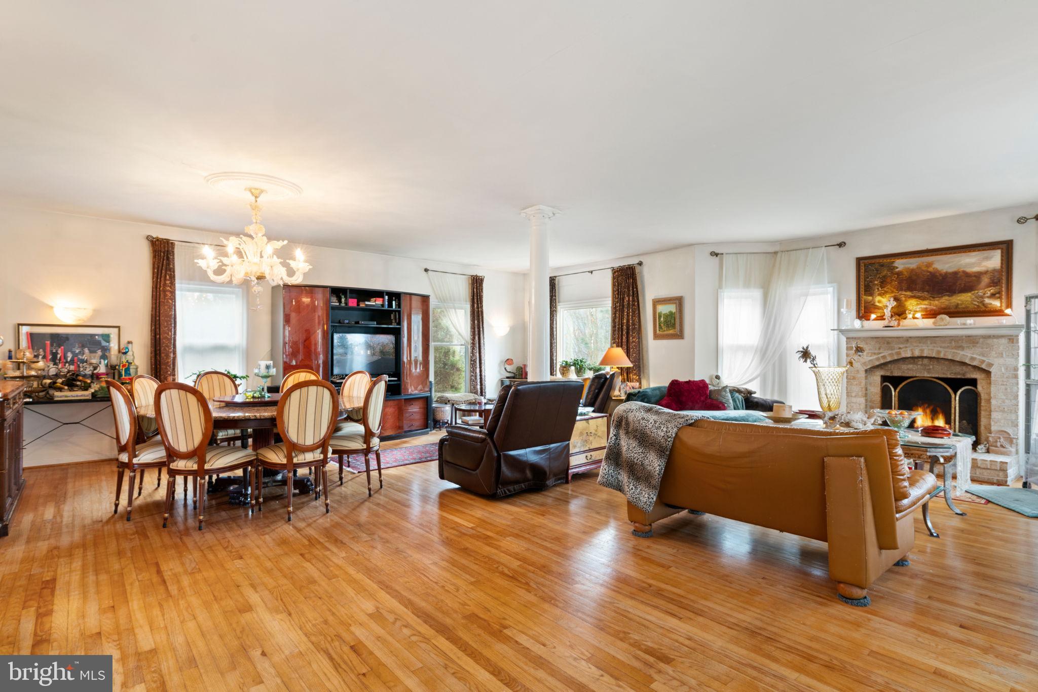 FOX MEADOW - Residential