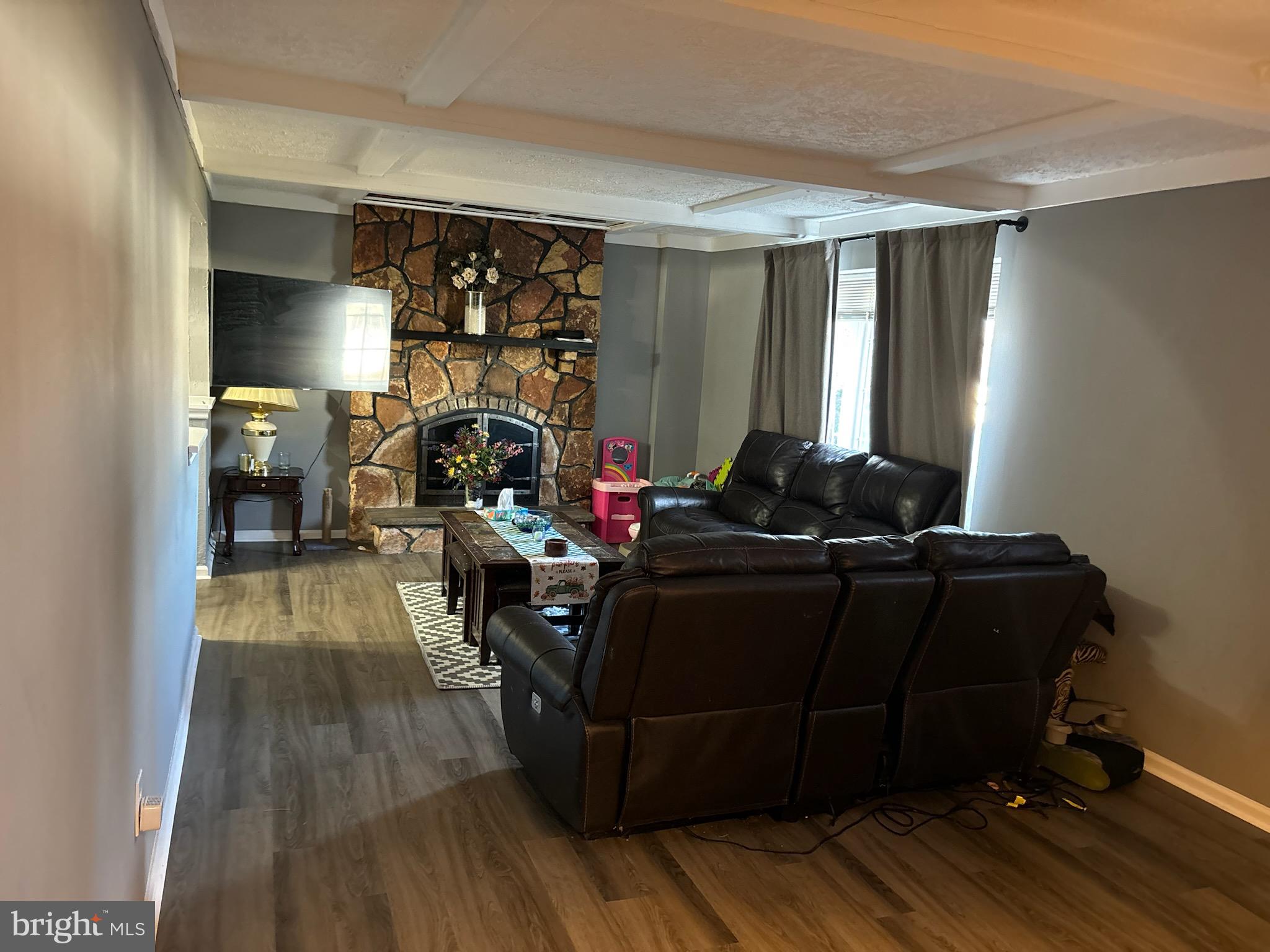 WOODRIDGE EAST - Residential