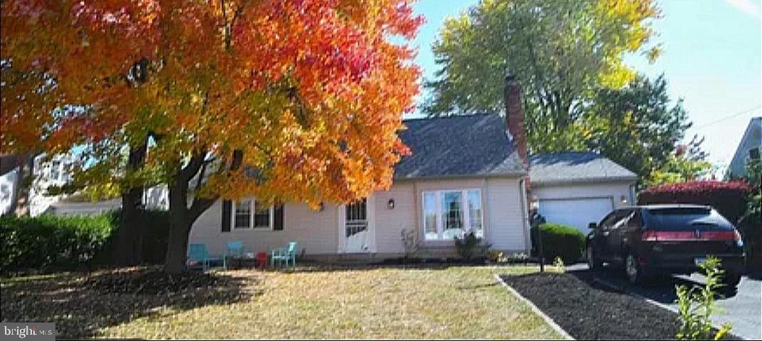 WOODRIDGE EAST - Residential