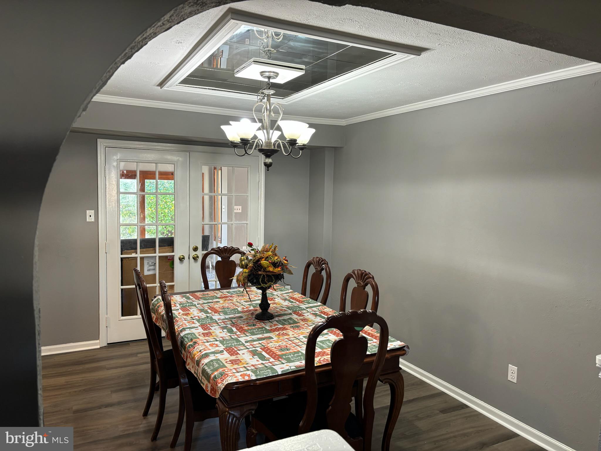 WOODRIDGE EAST - Residential