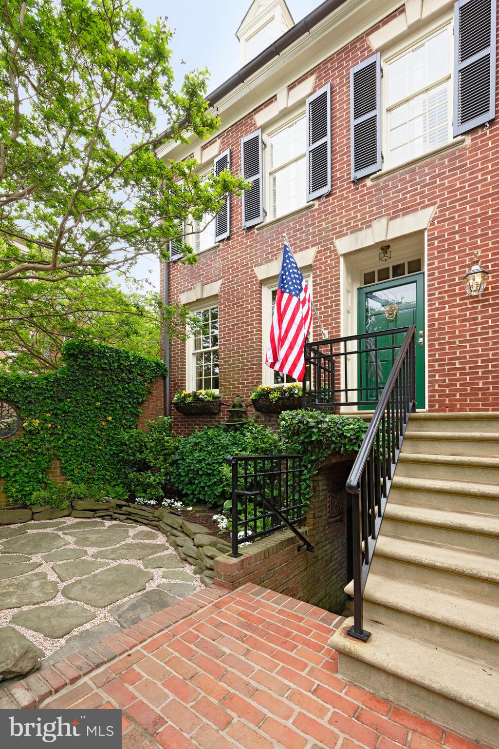 HARBORSIDE - Residential