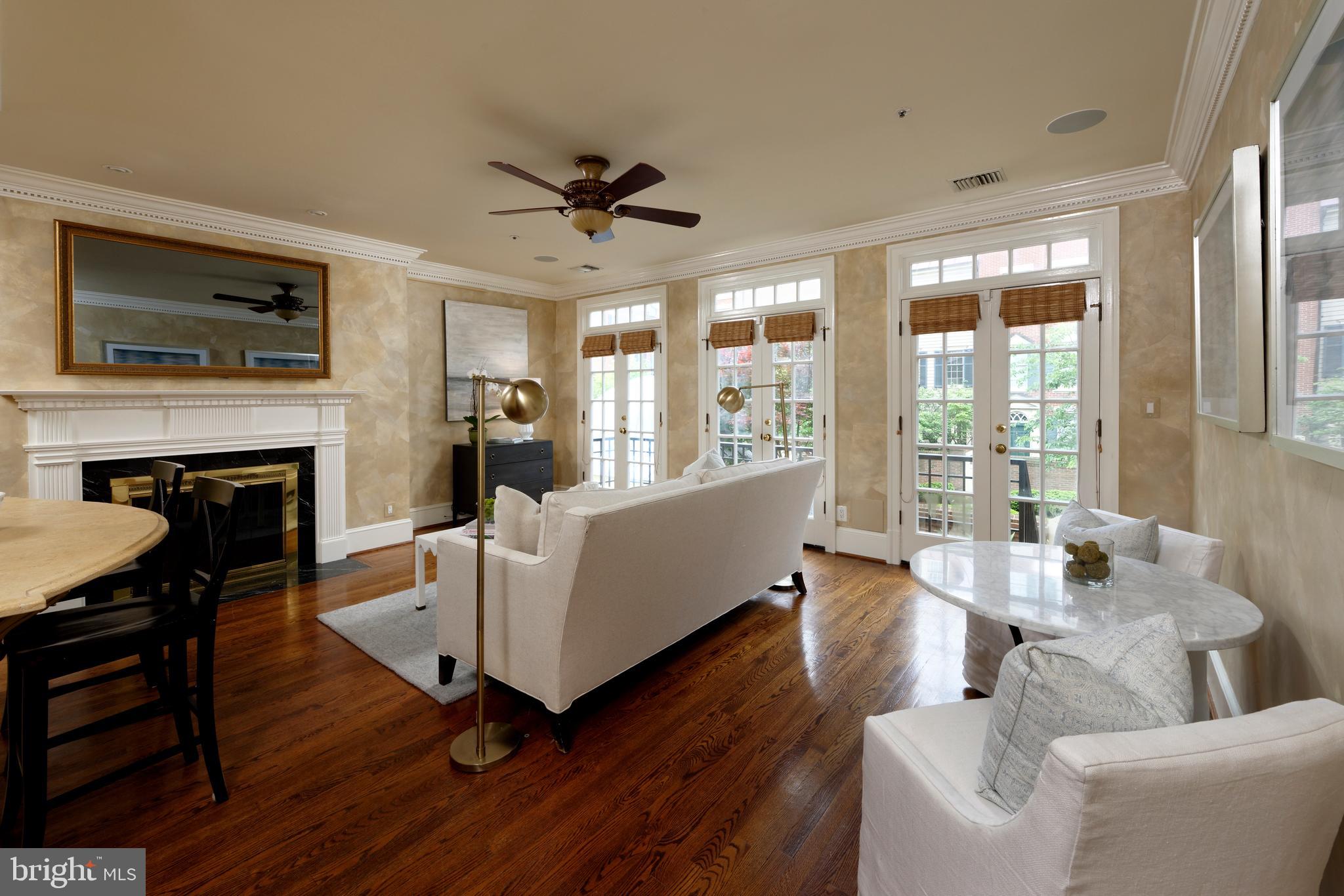 HARBORSIDE - Residential