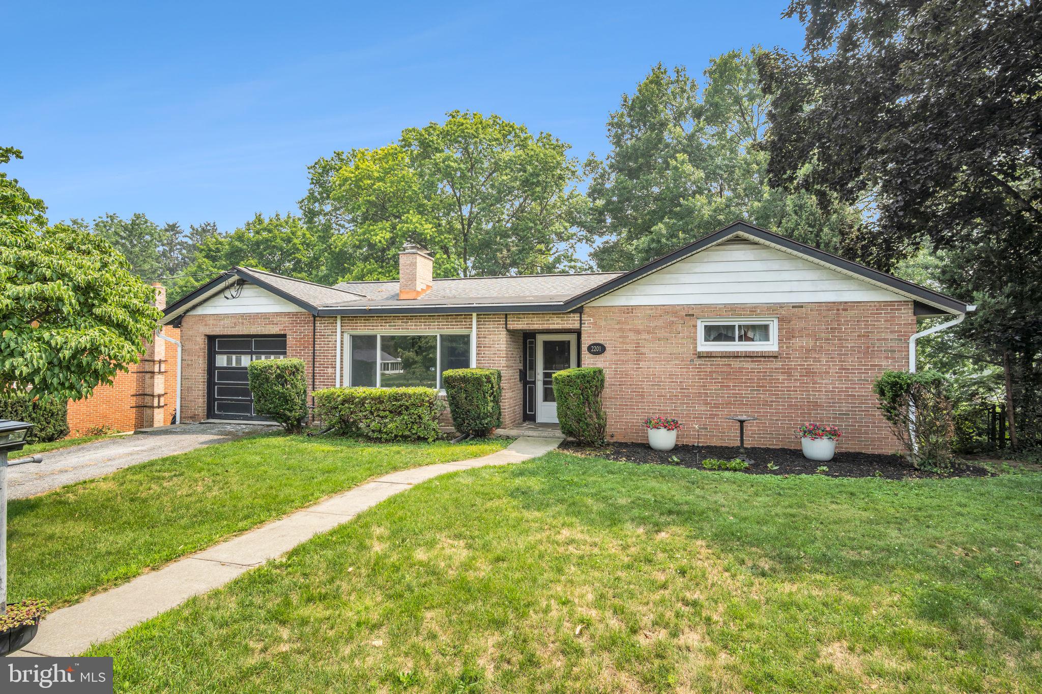 CAMP HILL BOROUGH - Residential