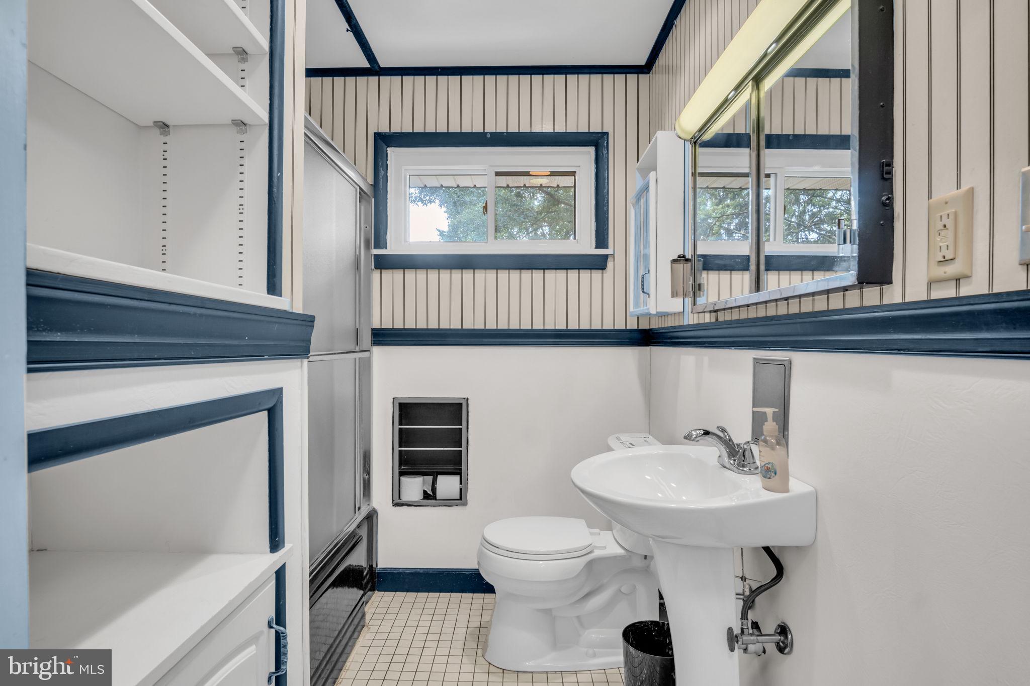 CAMP HILL BOROUGH - Residential
