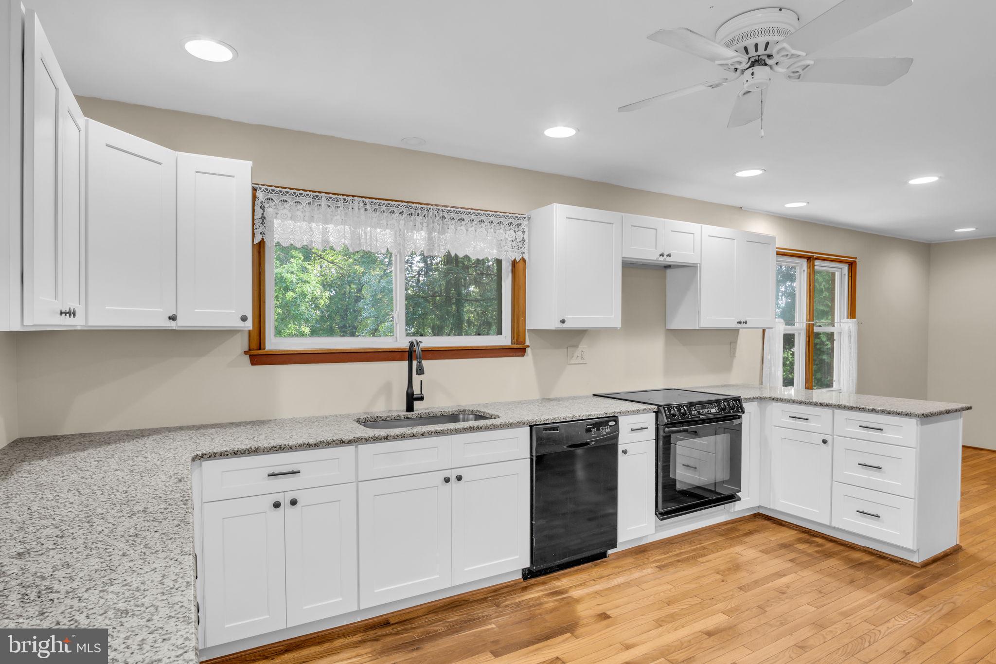 CAMP HILL BOROUGH - Residential