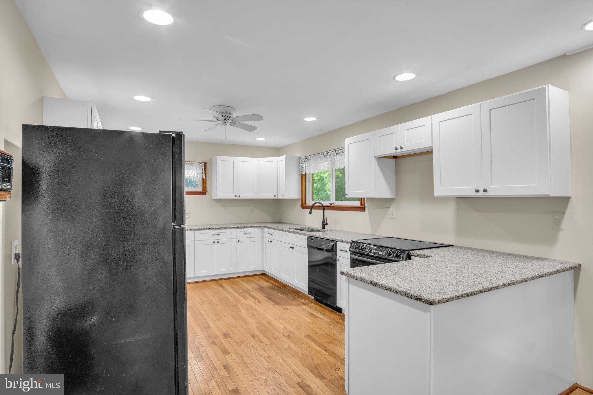 CAMP HILL BOROUGH - Residential