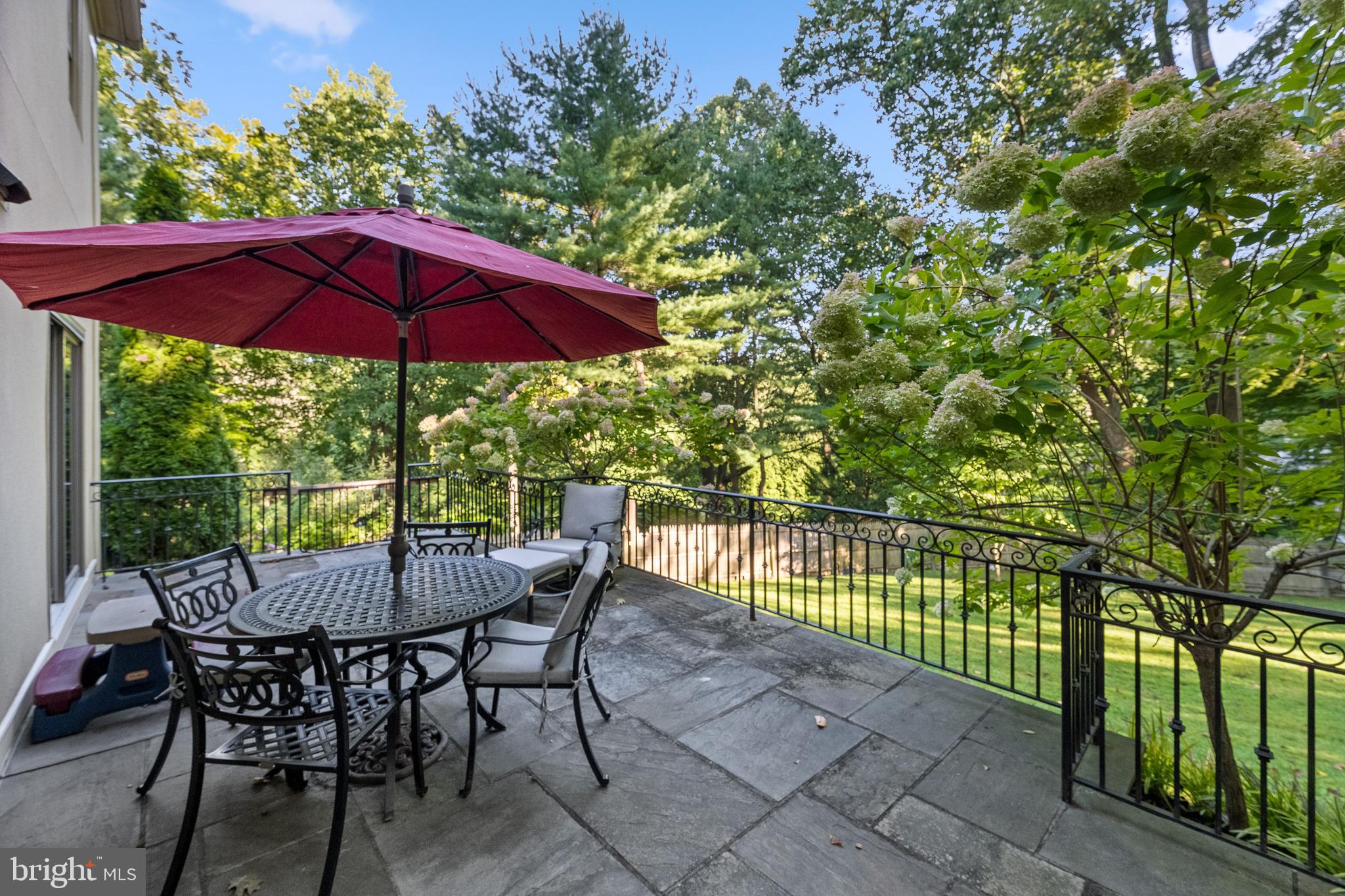 BRYN MAWR - Residential