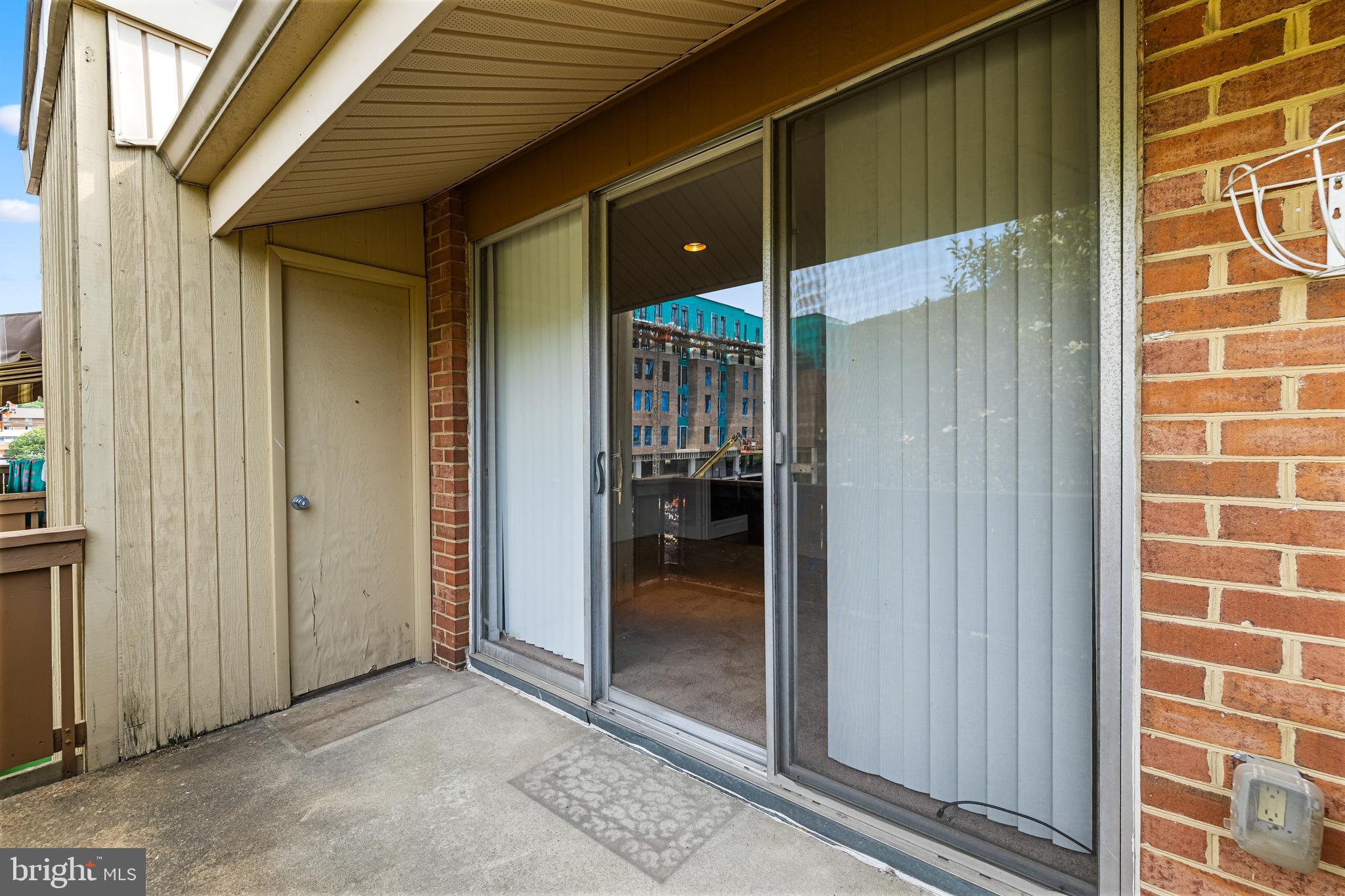 CROSS KEYS - Residential