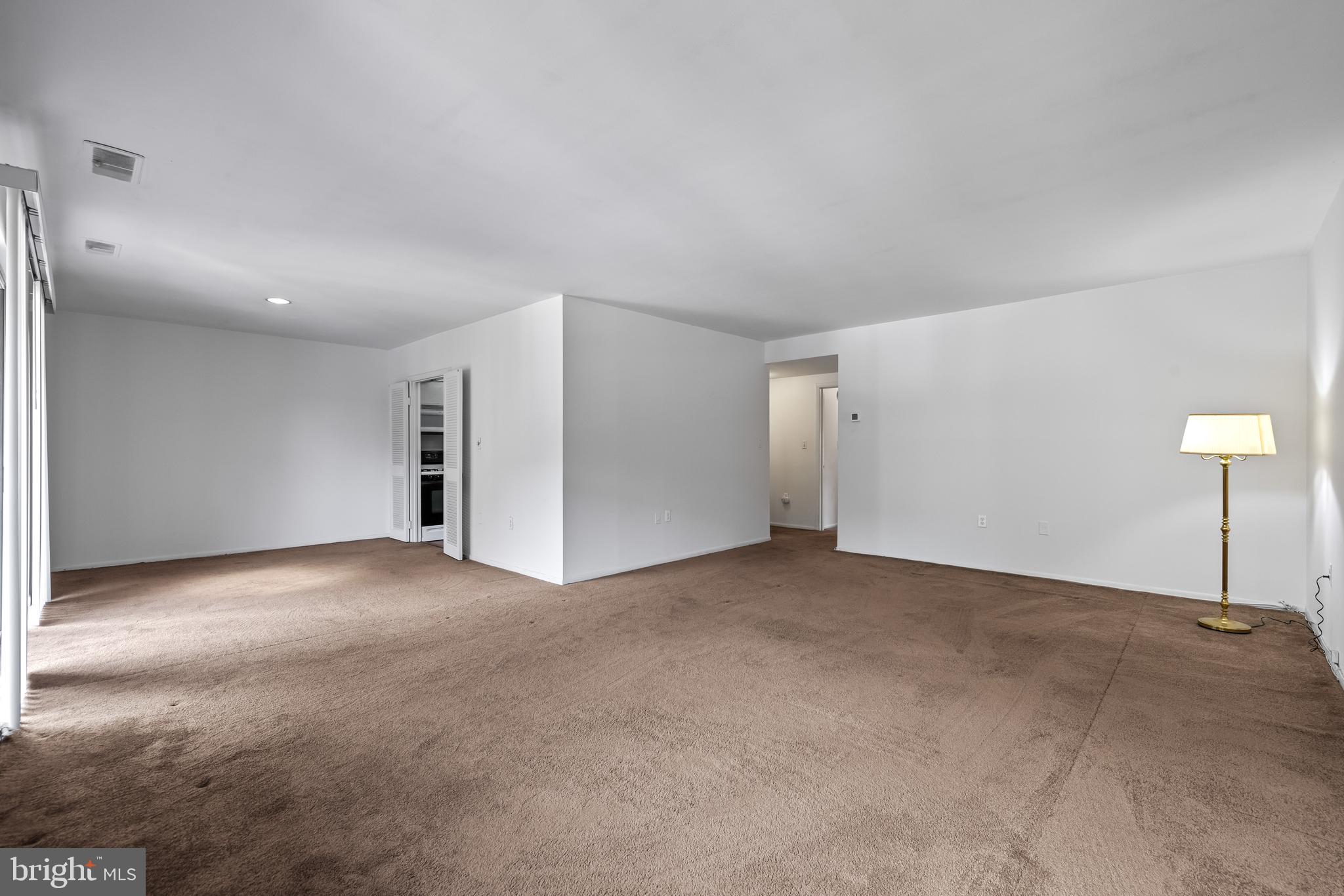 CROSS KEYS - Residential