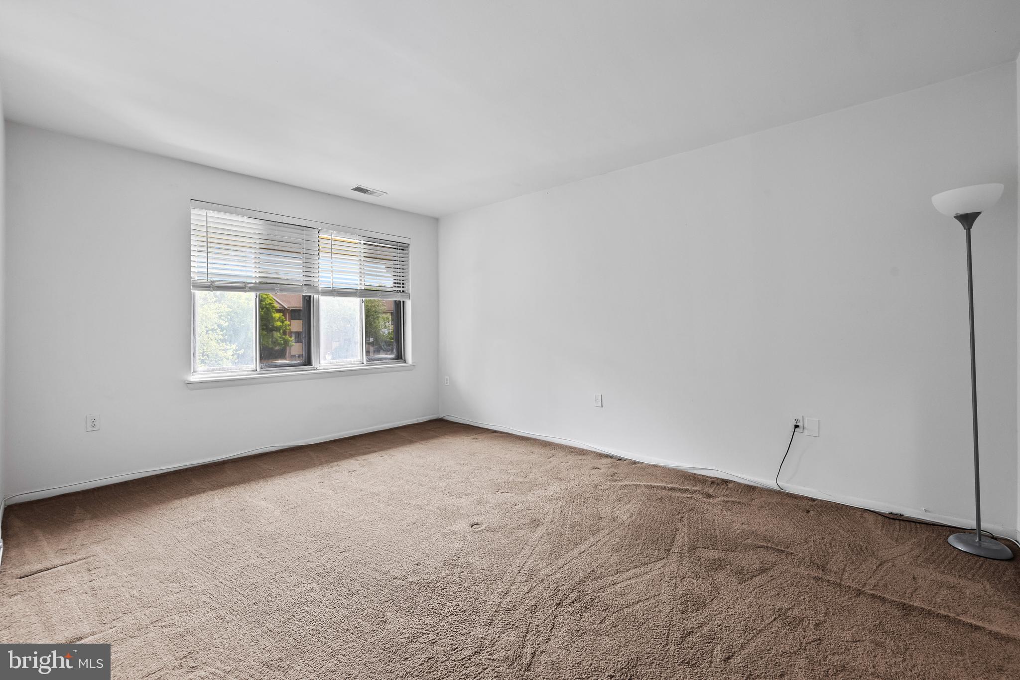 CROSS KEYS - Residential