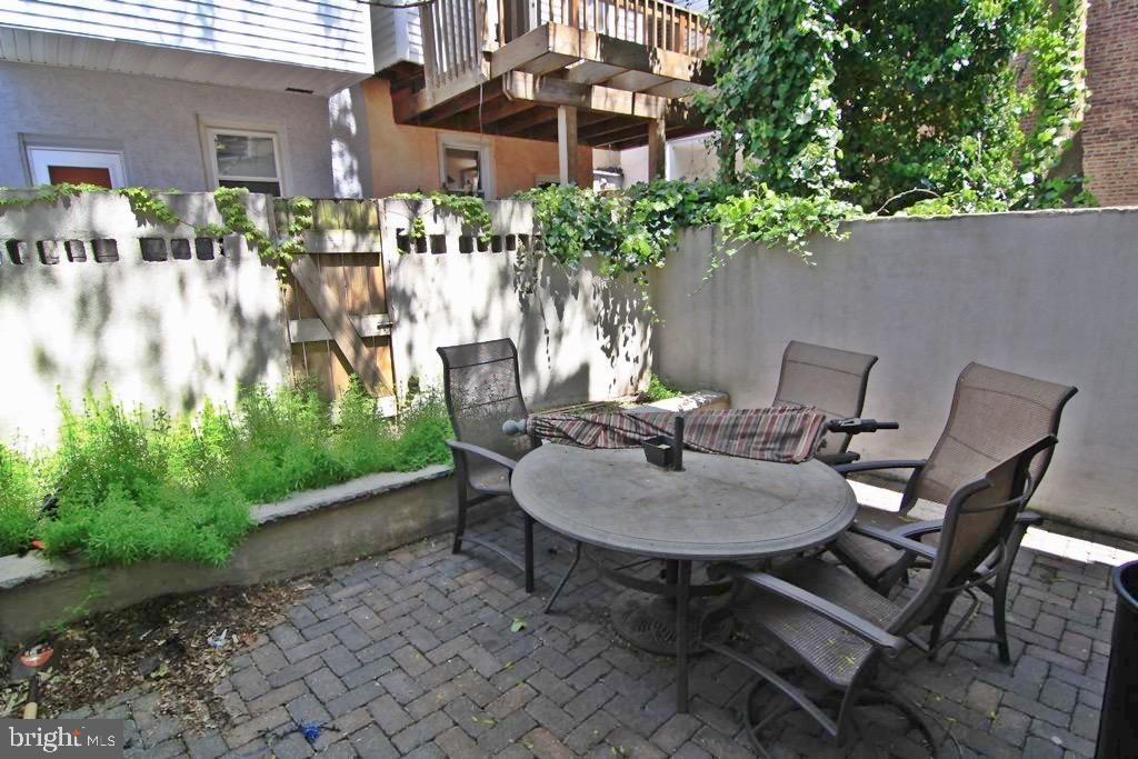 PENNSPORT - Residential Lease