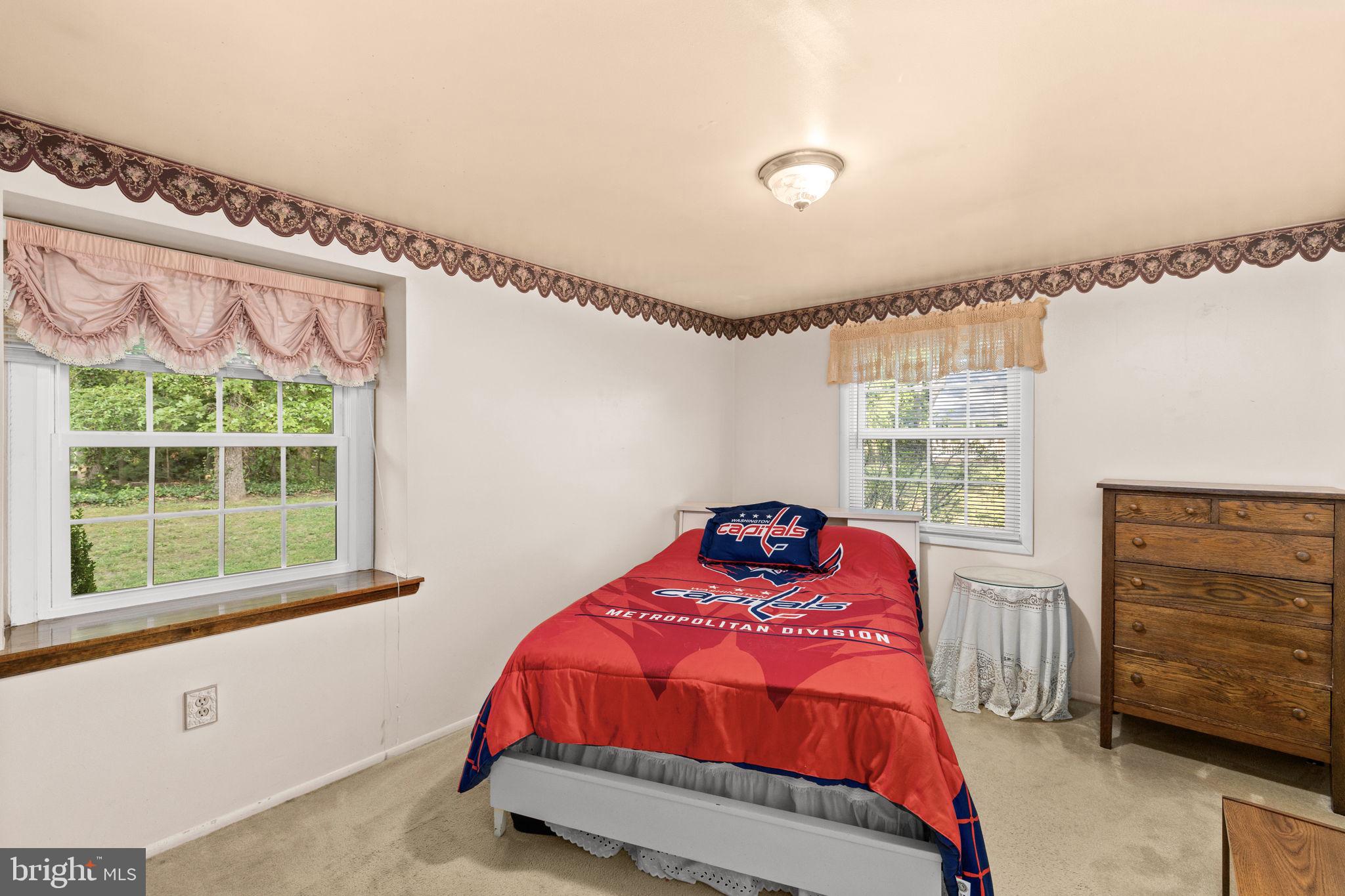 BREEZEWOOD - Residential