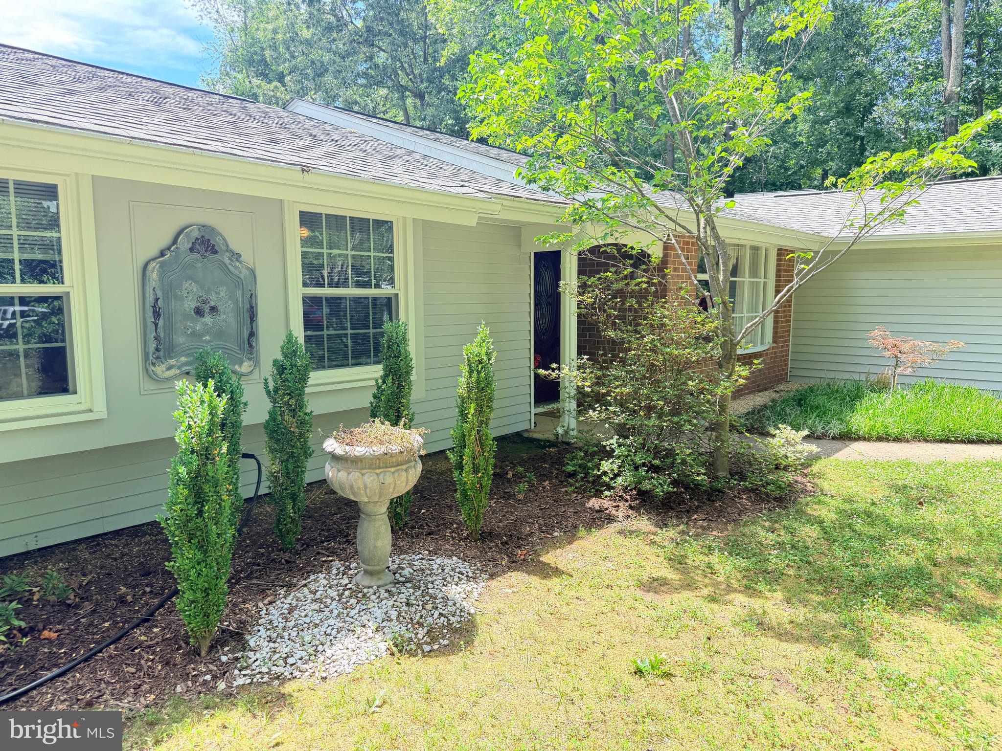BREEZEWOOD - Residential